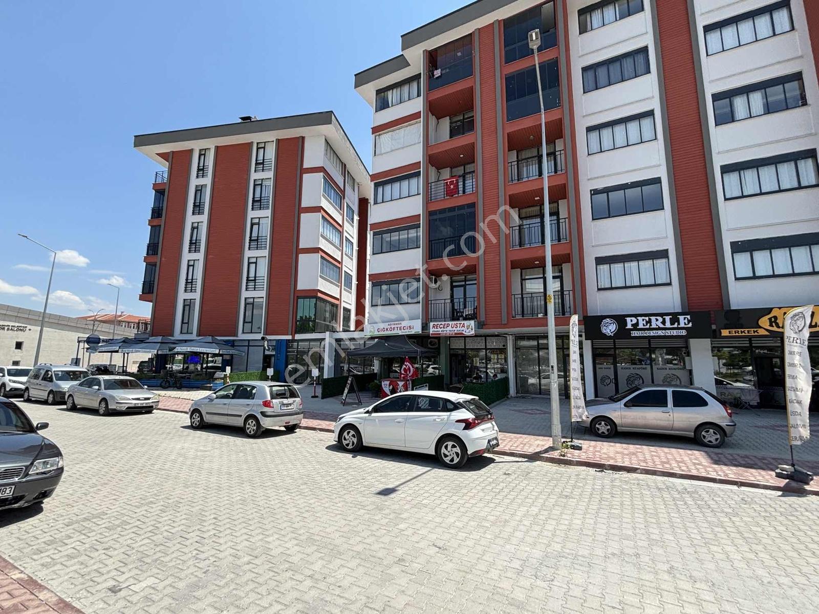 Akabe Mahallesi'nin En Değerli Noktasında Satılık Dükkan! - Görsel 8