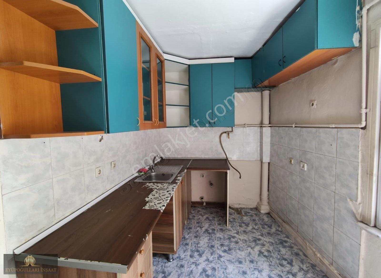 B.paşa Orta Mah. 2+1 75 M2 Ara Kat Kiralık Daire - Görsel 8
