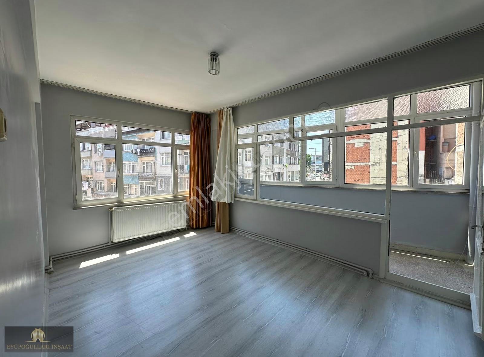 B.paşa Orta Mah. 2+1 80 M2 Ara Kat Kiralık Daire - Görsel 7