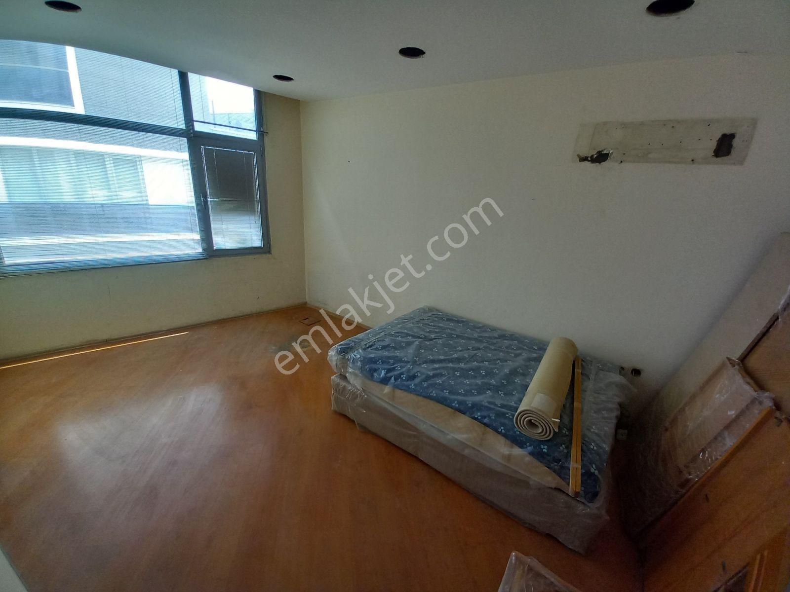 Buca Heykel' De Zeminüstü 1.kat 5+1 Kiralık İşyeri - Görsel 34