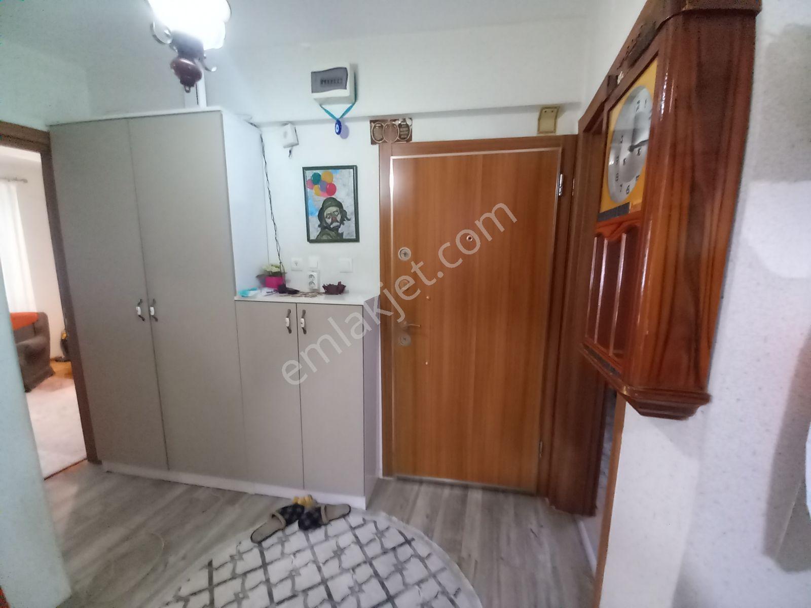 Buca Menderes Mh.4.kat Bakımlı 3+1 Satılık Daire - Görsel 18