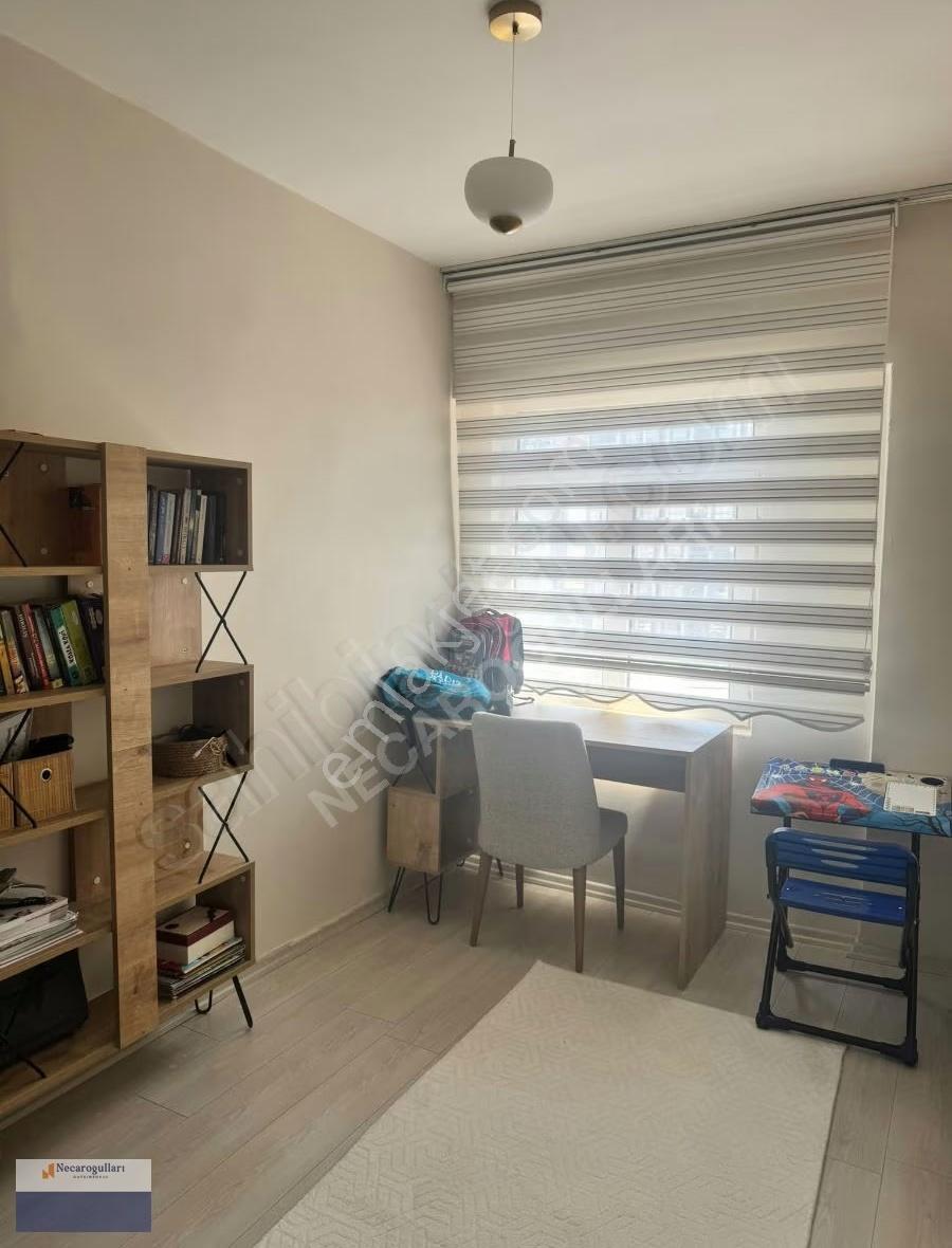 Necaroğullarından Genesis Civarında Satılık 3+1 Masraflı Daire - Görsel 6