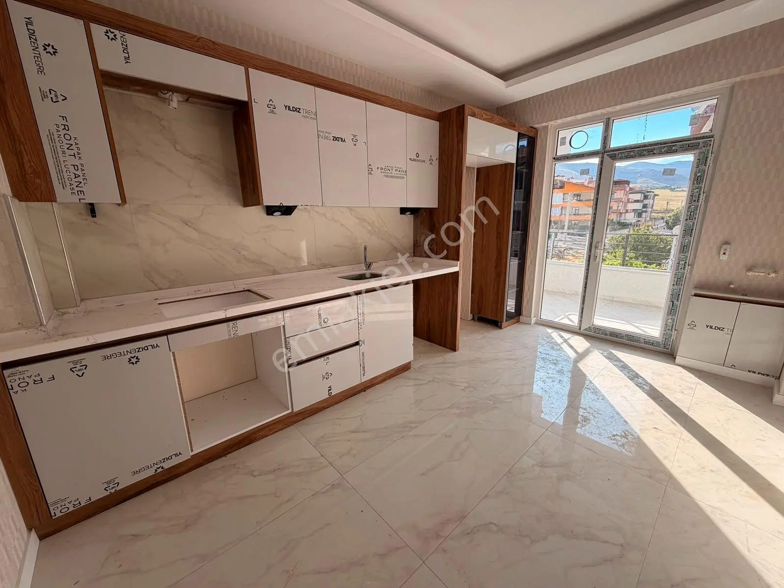 Selahaddini Eyyubi'de Satılık 3+1 Sıfır Daire - Görsel 4