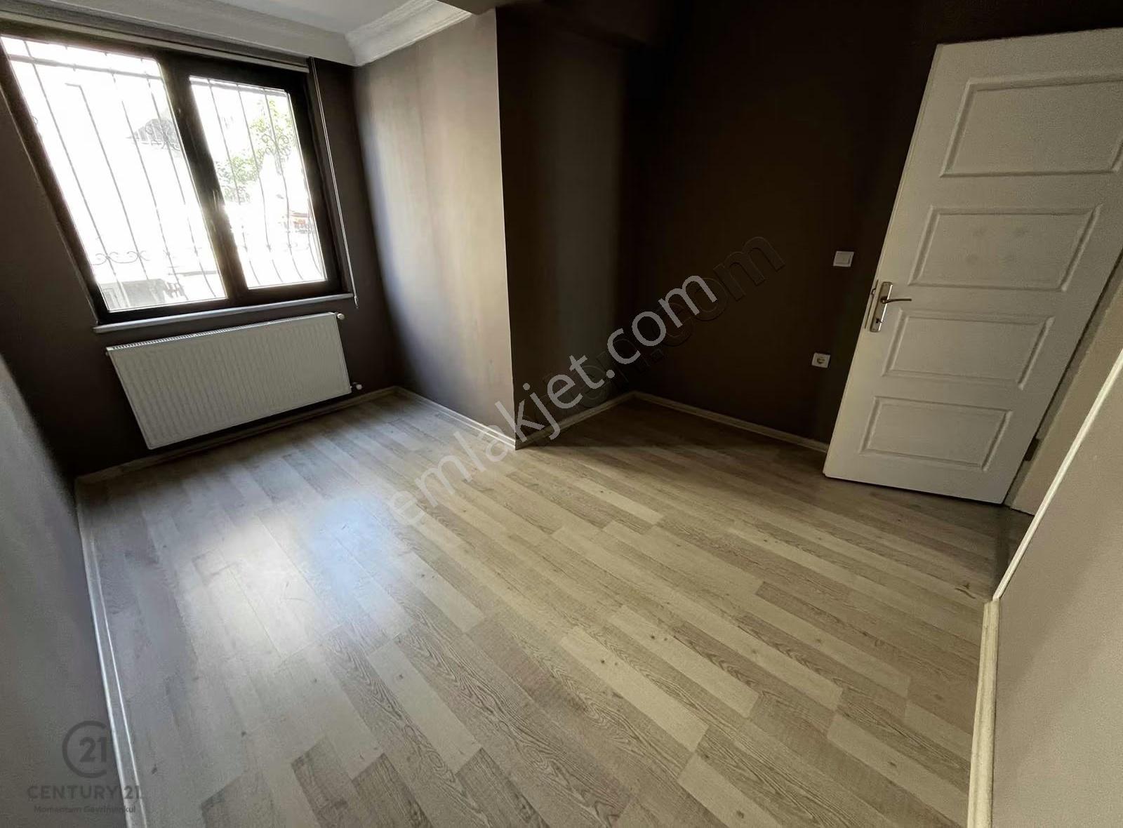 Eyüp Güzeltepe Mahallesi Ebeveyn Banyolu Boş 3+1 Kiralık Daire - Görsel 22