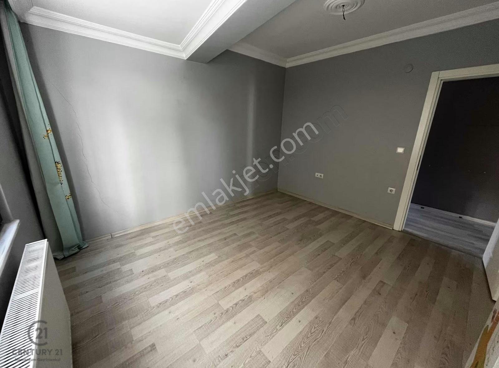 Eyüp Güzeltepe Mahallesi Ebeveyn Banyolu Boş 3+1 Kiralık Daire - Görsel 18
