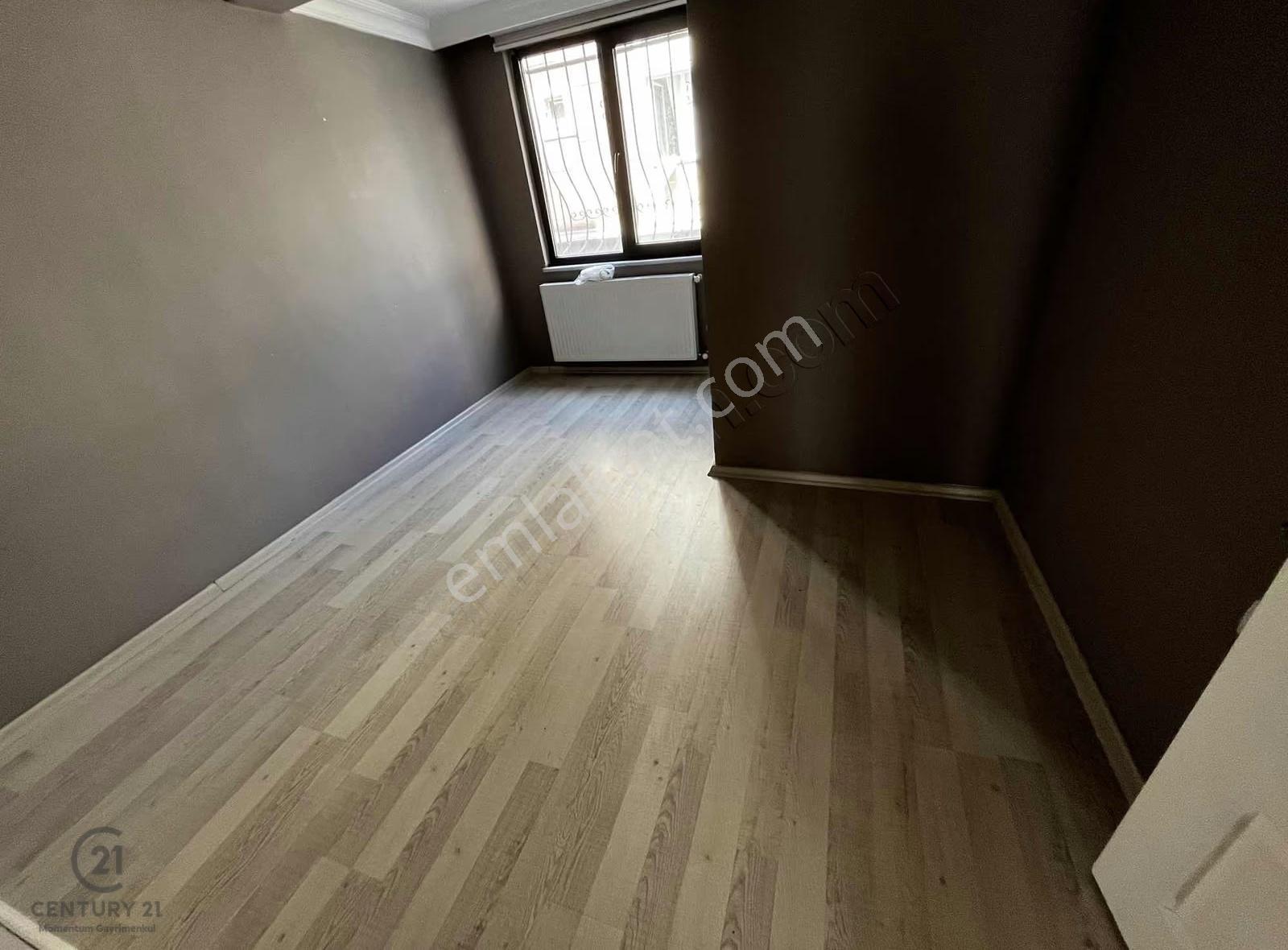 Eyüp Güzeltepe Mahallesi Ebeveyn Banyolu Boş 3+1 Kiralık Daire - Görsel 24