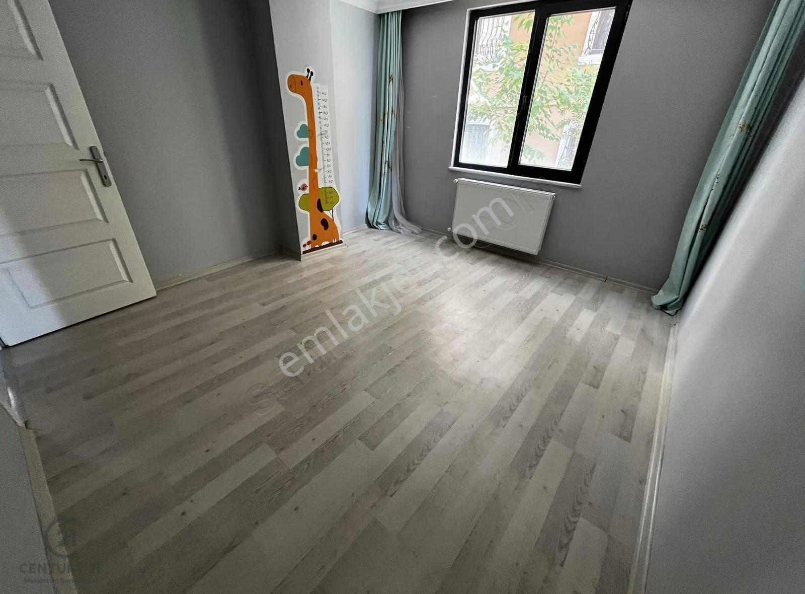 Eyüp Güzeltepe Mahallesi Ebeveyn Banyolu Boş 3+1 Kiralık Daire - Görsel 8