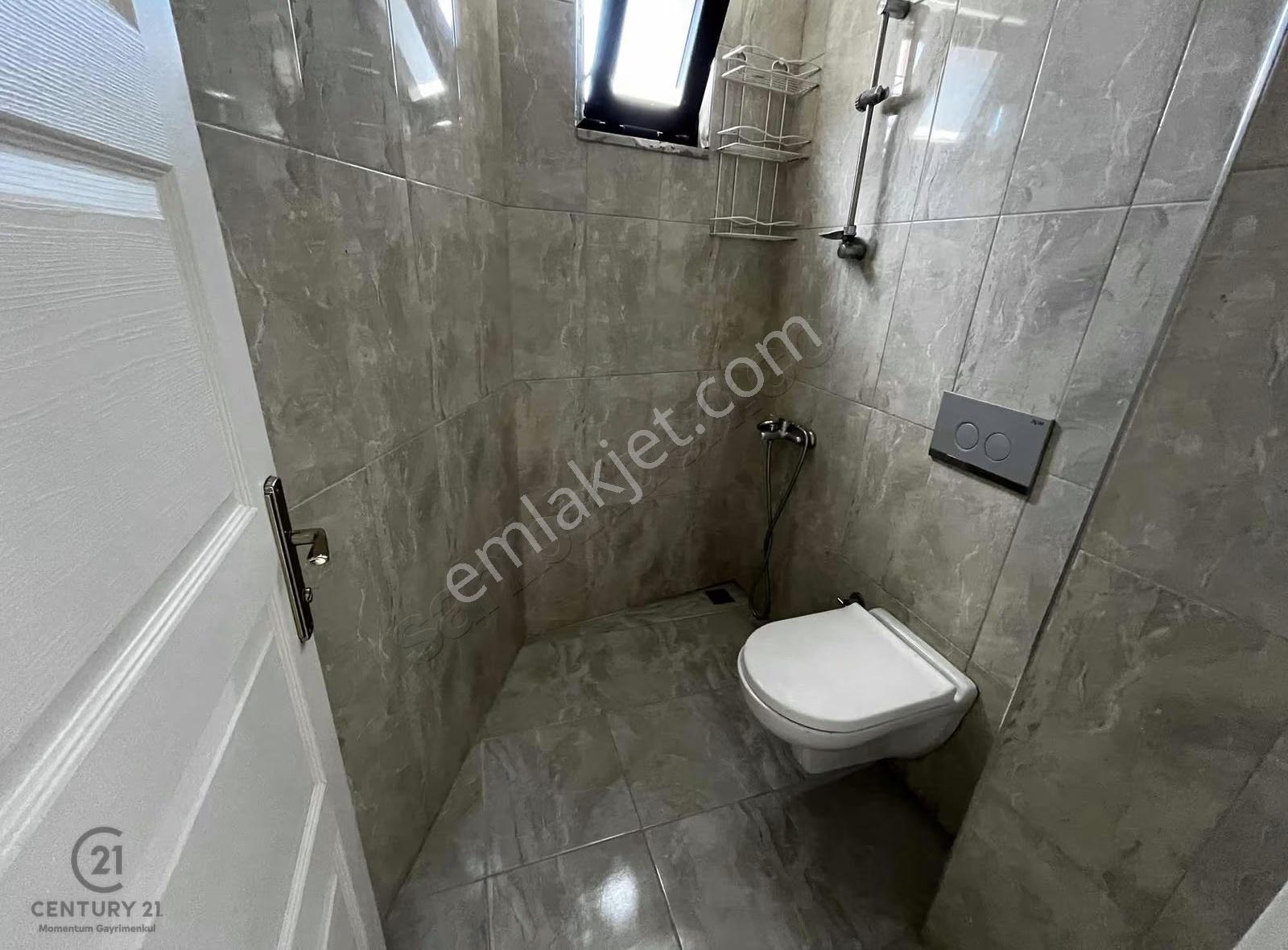 Eyüp Güzeltepe Mahallesi Ebeveyn Banyolu Boş 3+1 Kiralık Daire - Görsel 17