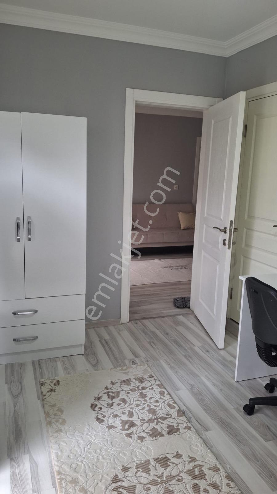 Kemalpaşa Loca Sitesinde Full Eşyalı Bakımlı 3+1 Satılık Daire ! - Görsel 23