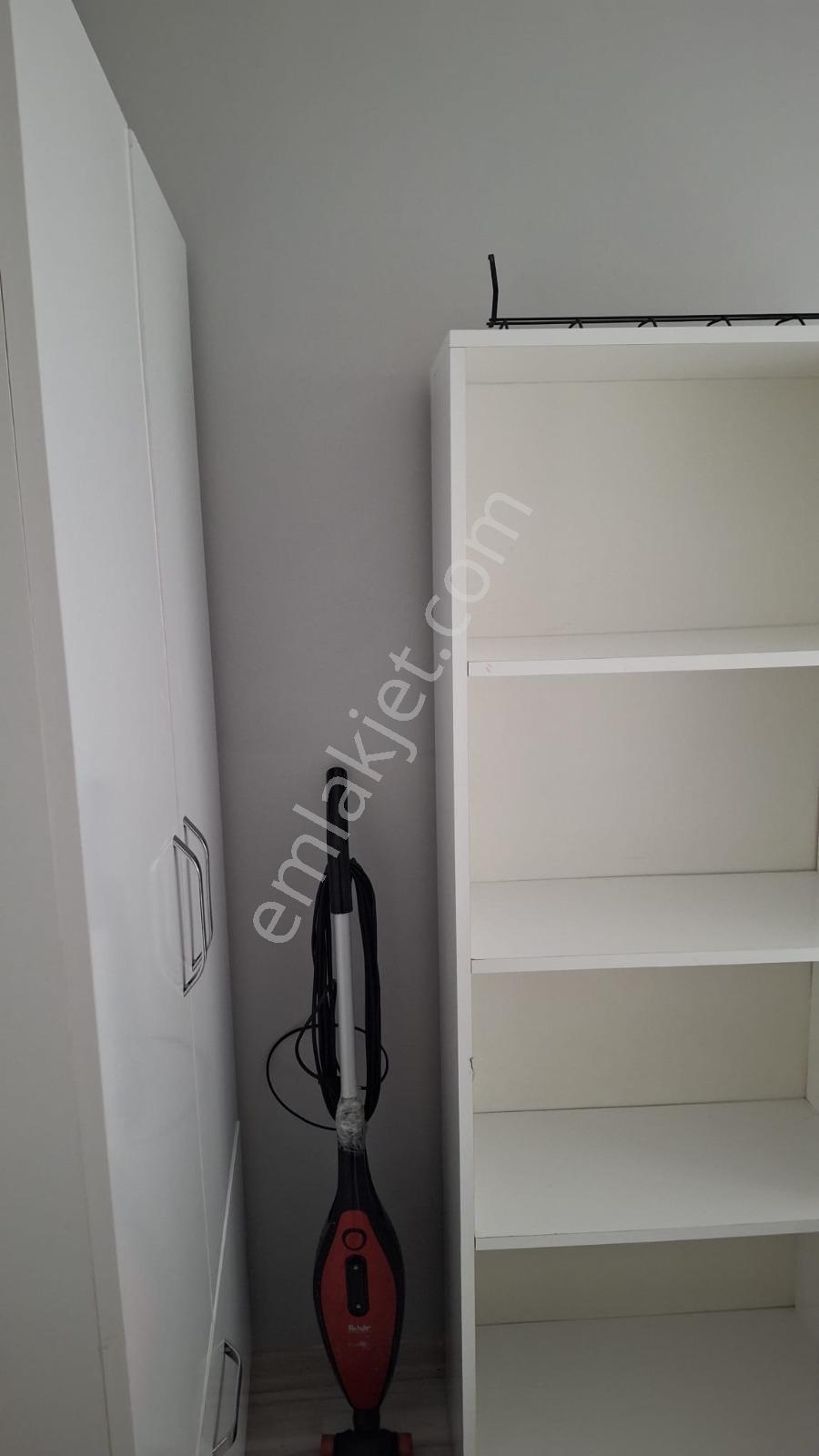 Kemalpaşa Loca Sitesinde Full Eşyalı Bakımlı 3+1 Satılık Daire ! - Görsel 15