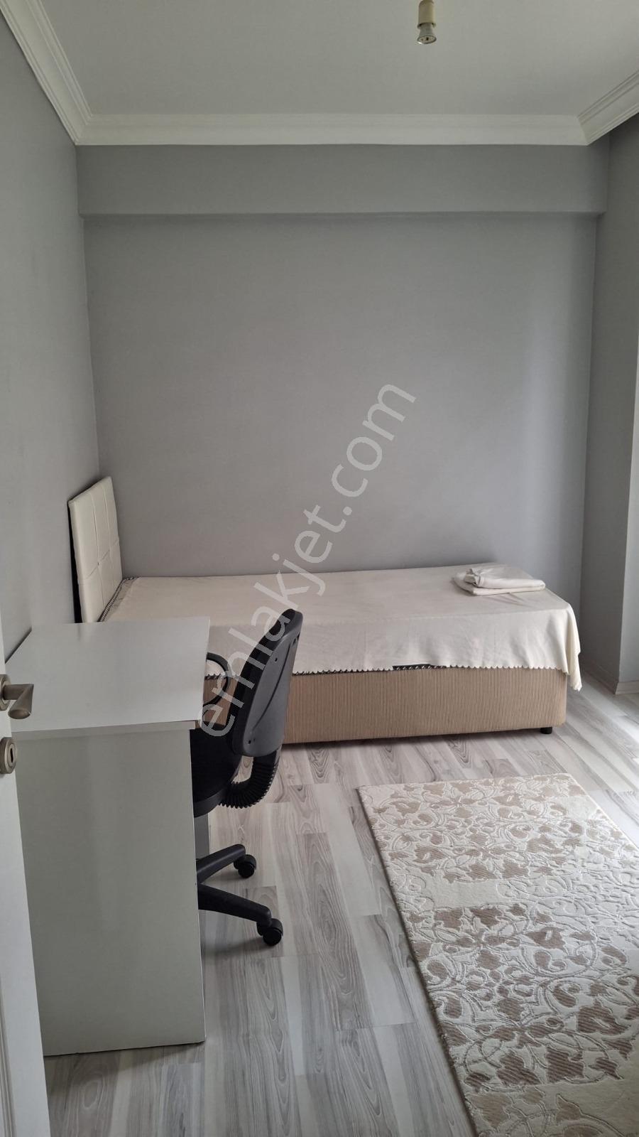 Kemalpaşa Loca Sitesinde Full Eşyalı Bakımlı 3+1 Satılık Daire ! - Görsel 27