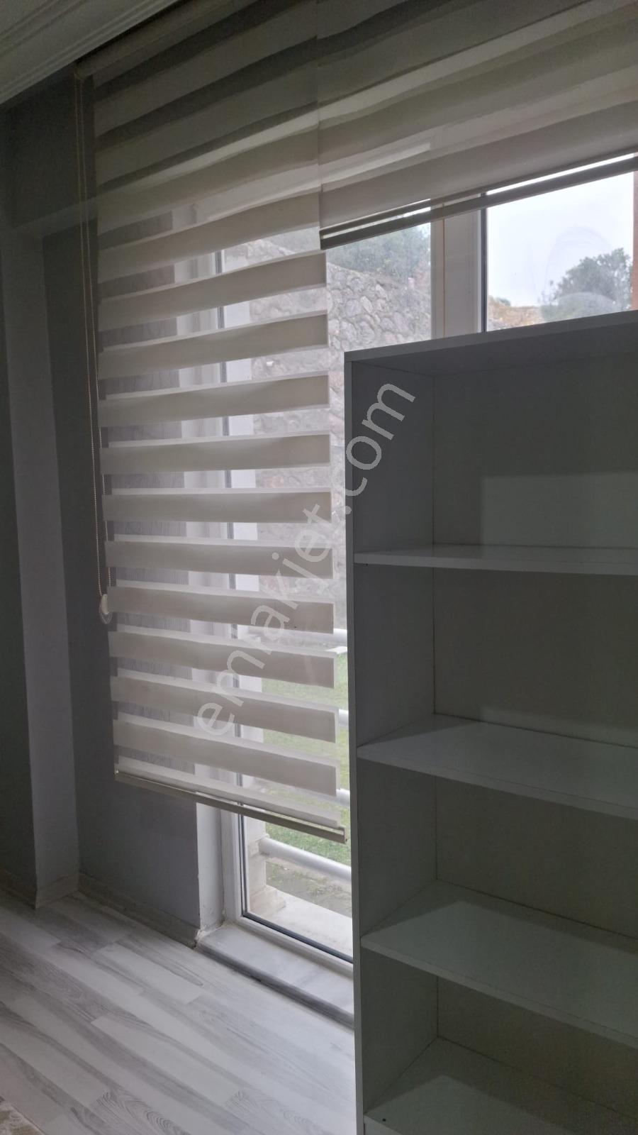 Kemalpaşa Loca Sitesinde Full Eşyalı Bakımlı 3+1 Satılık Daire ! - Görsel 18