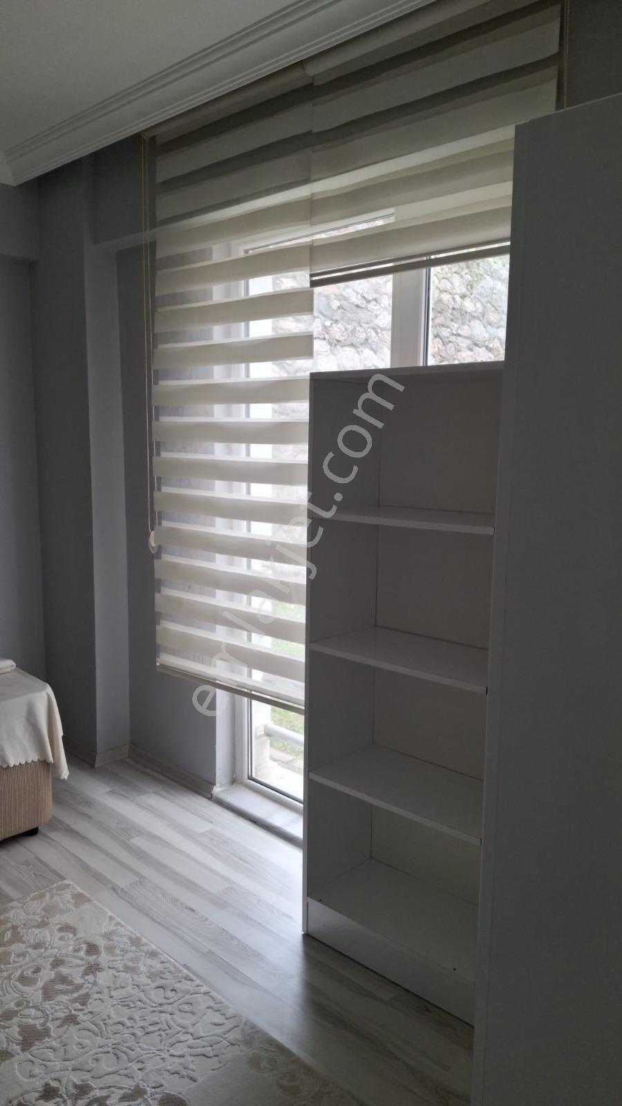 Kemalpaşa Loca Sitesinde Full Eşyalı Bakımlı 3+1 Satılık Daire ! - Görsel 10