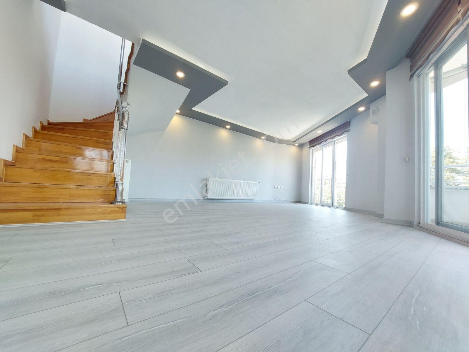 Venüsten,doğa Manzaralı 3+1 Köşe Cephe Dubleks Daire - Görsel 17