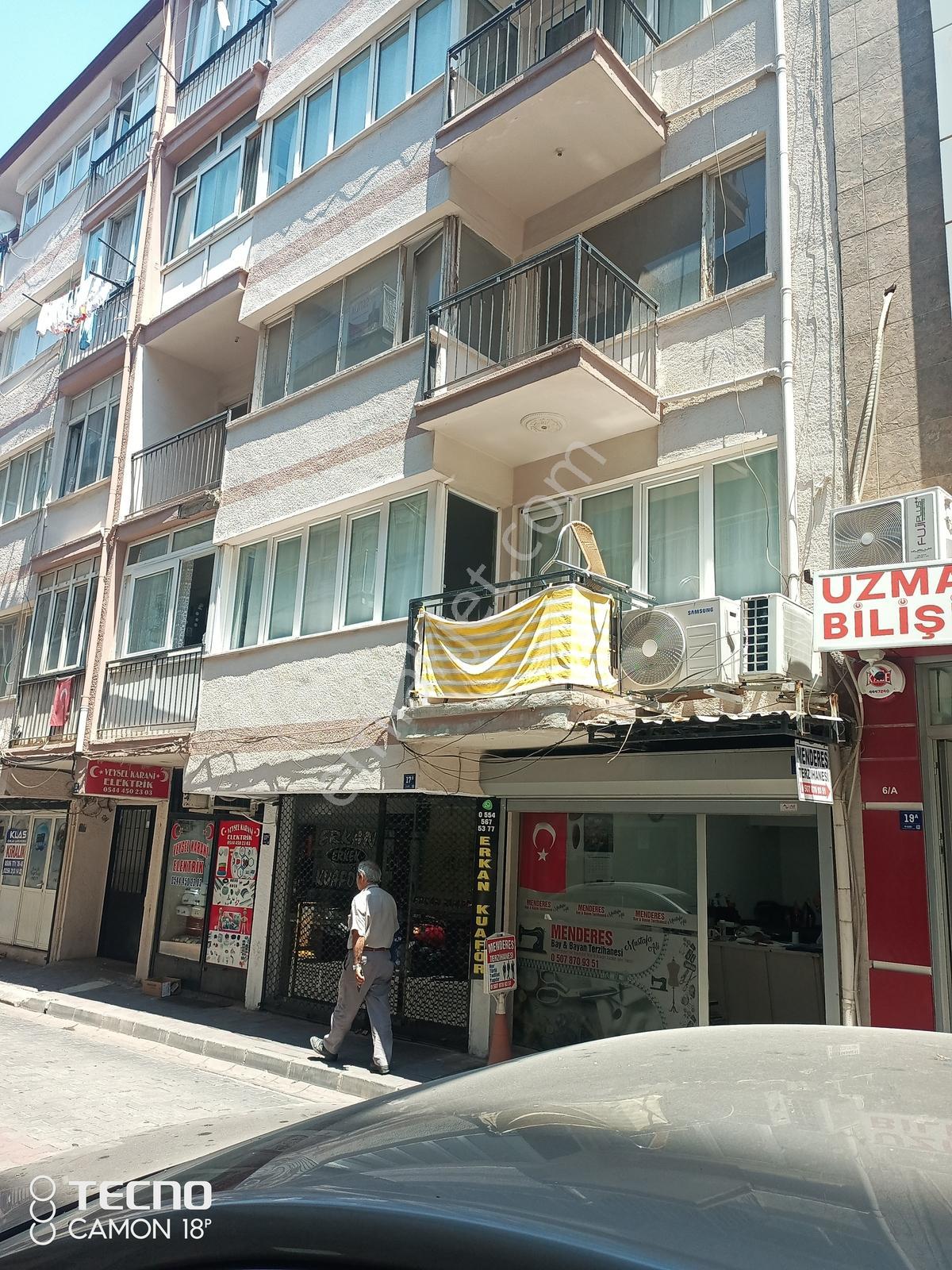 Aydın Satılık Cumhuriyet Mah. 3+1 Daire Tadilat İstiyor - Görsel 3
