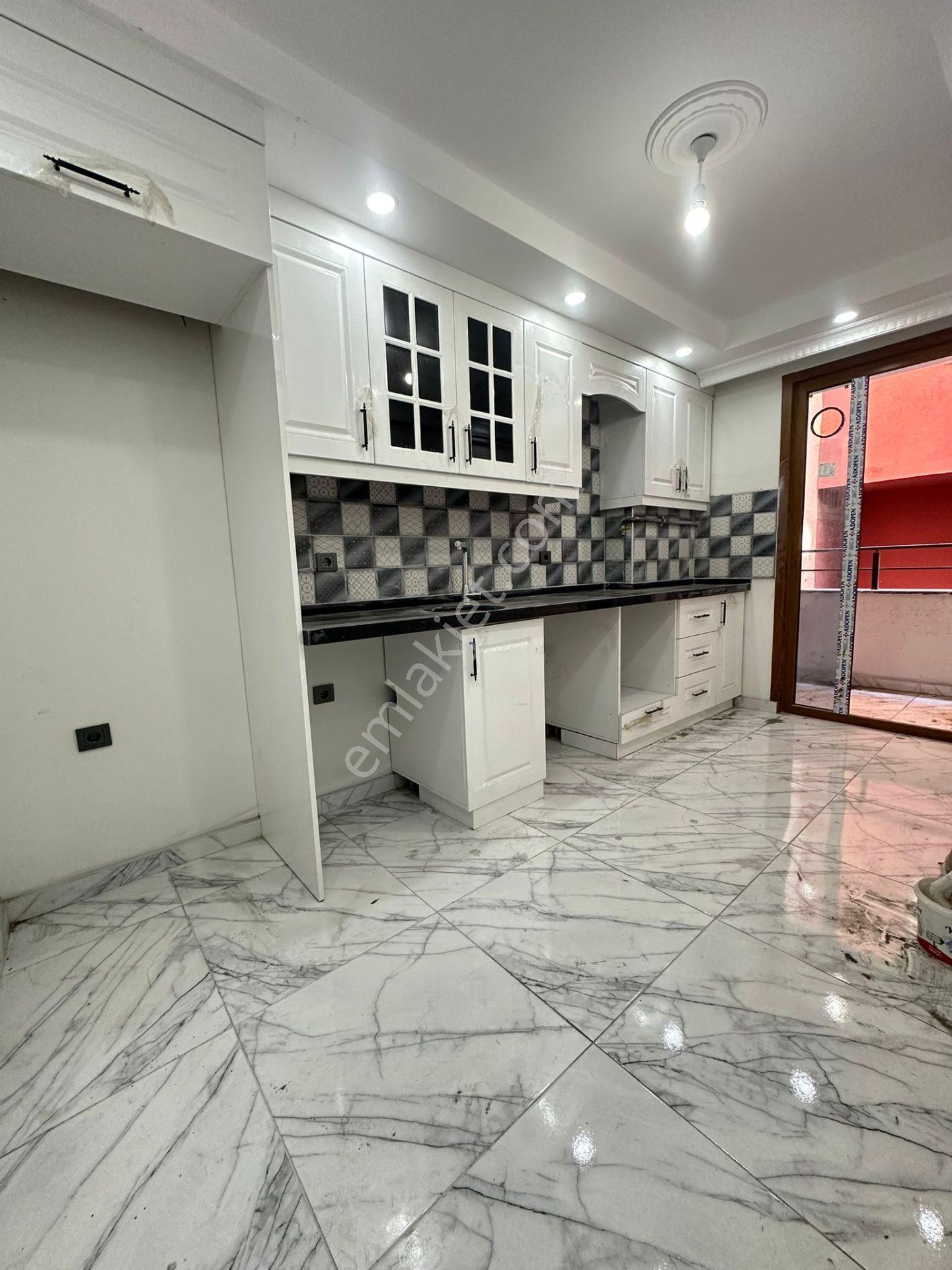 Esenyurt Üçevler Mahallesi 1+1 Kiralık Daire Yüksek Giriş Balkonlu Sıfır Ayrı Mutfaklı Merkezi Konum - Görsel 6