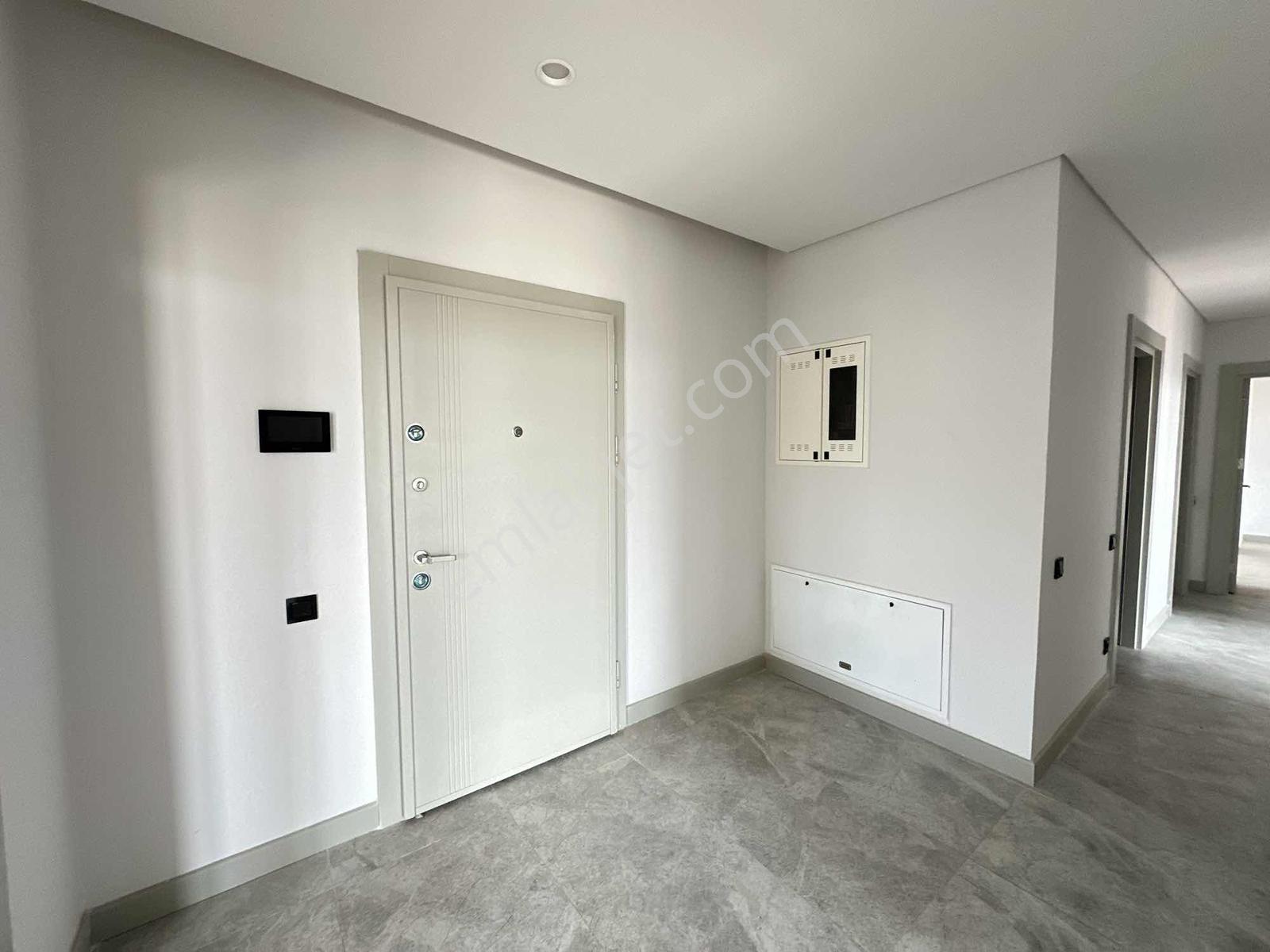 Çınarköy Evleri / Büyük Tip / 30m2 Teraslı / 3+1 Kiralık Daire / - Görsel 3