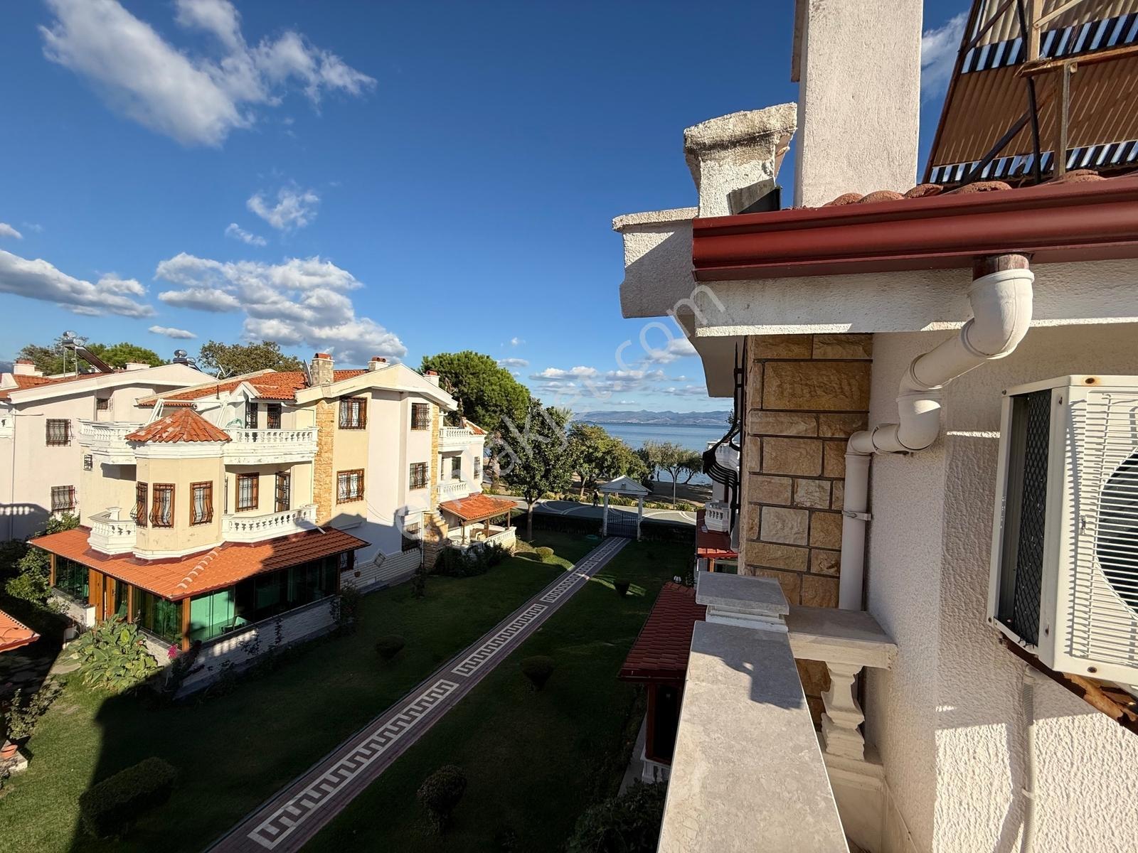 Körfezin İncisi Güre'de Denize Sıfır 4+1 Villa - Görsel 8