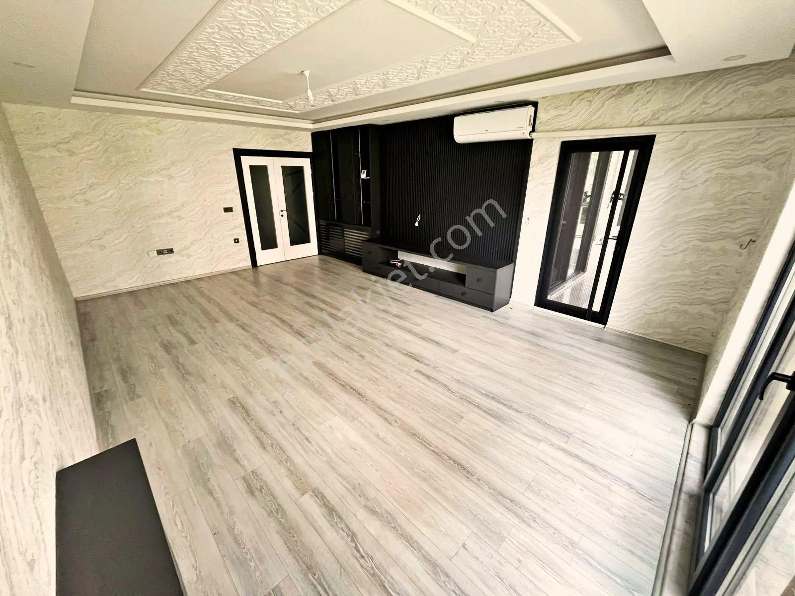 Blue Life Egenden Gerçek İlan-müstakil Tadında Satılık Kapalı Otoparklı Ön Cephe Ayrı Mtfk 3+1daire - Görsel 4