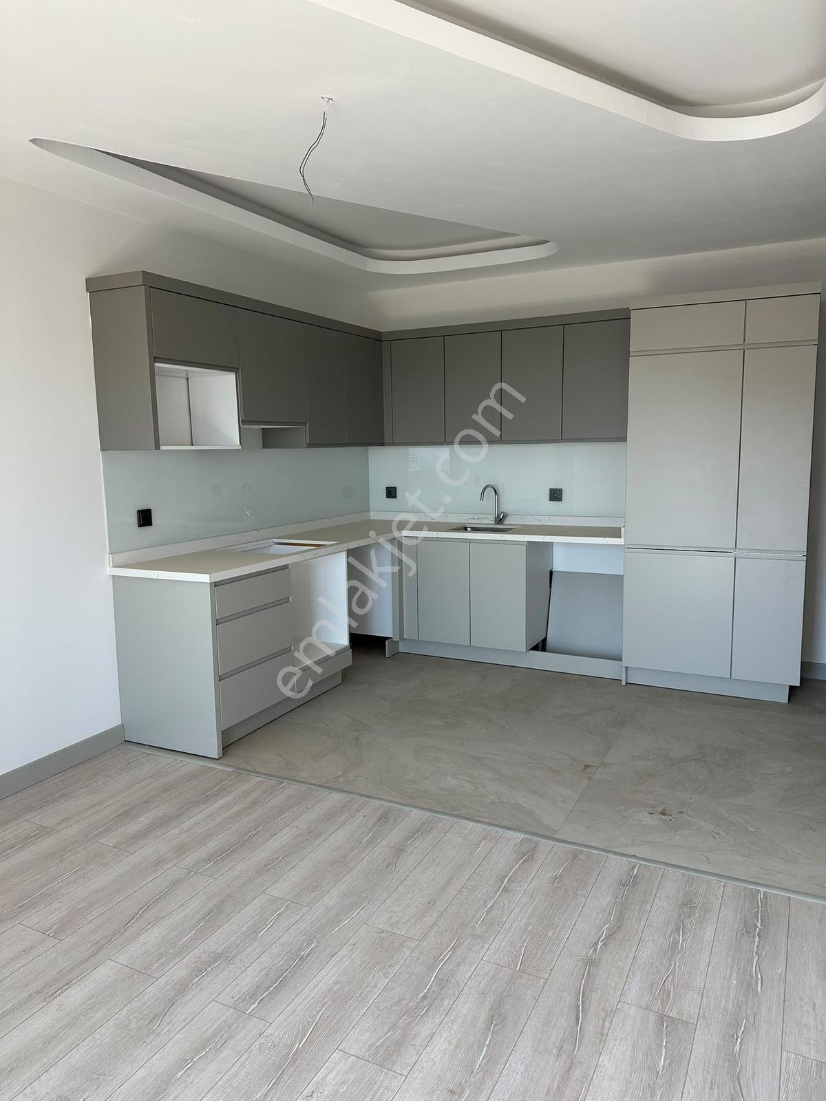 Alanya Mahmutlarda Toros Bulvar Sitesi 1+1 Satılık Daire - Görsel 13