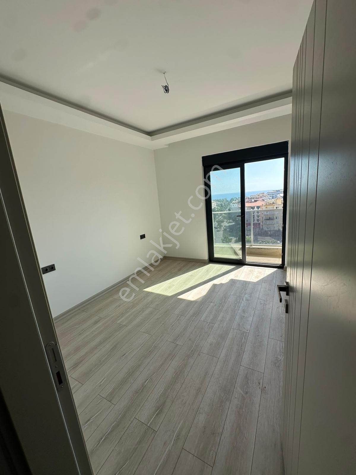 Alanya Mahmutlarda Toros Bulvar Sitesi 1+1 Satılık Daire - Görsel 4