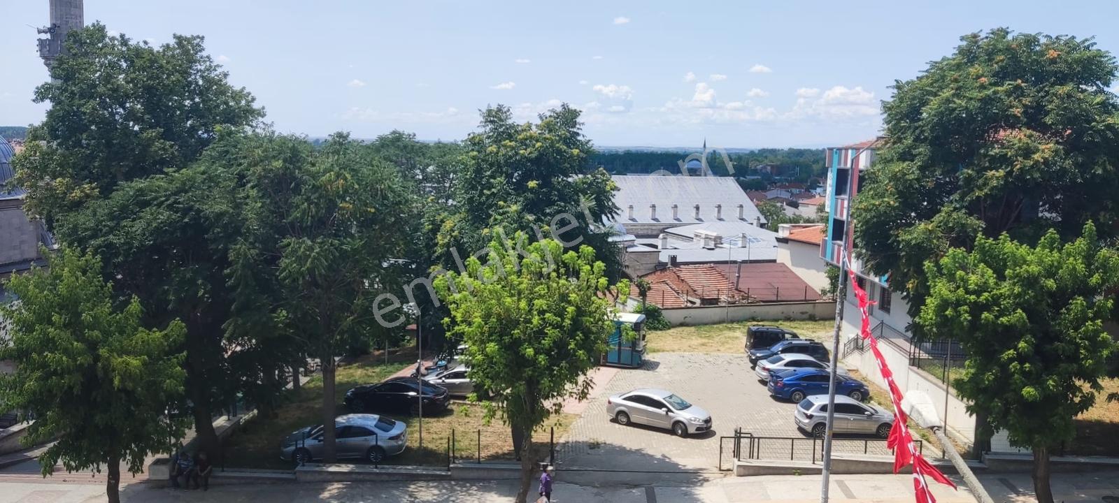Özsoy Emlak Edirne'den Atatürk Bulvarı Kiralık 3+1 Temiz Daire - Görsel 9