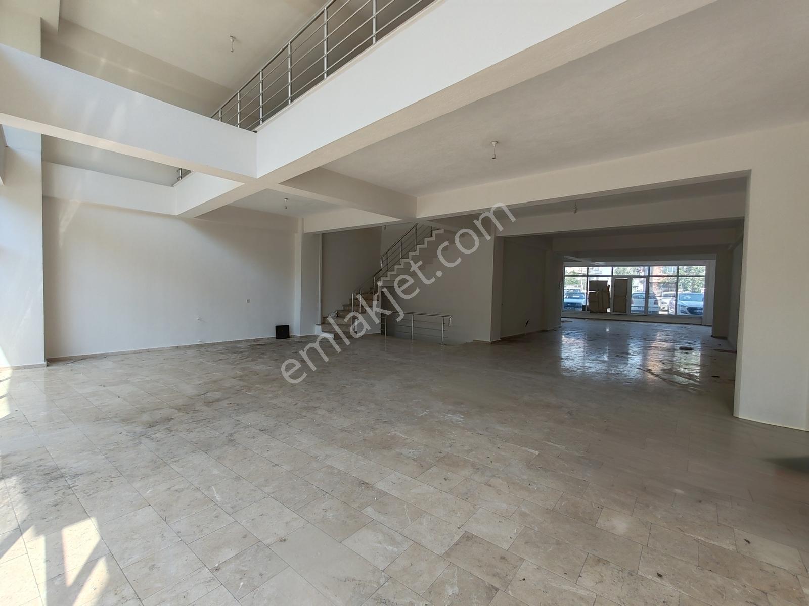 Lobby Fortis'ten Otogar Yakını 690 M² Çift Cephe Kiralık İş Yeri - Görsel 6