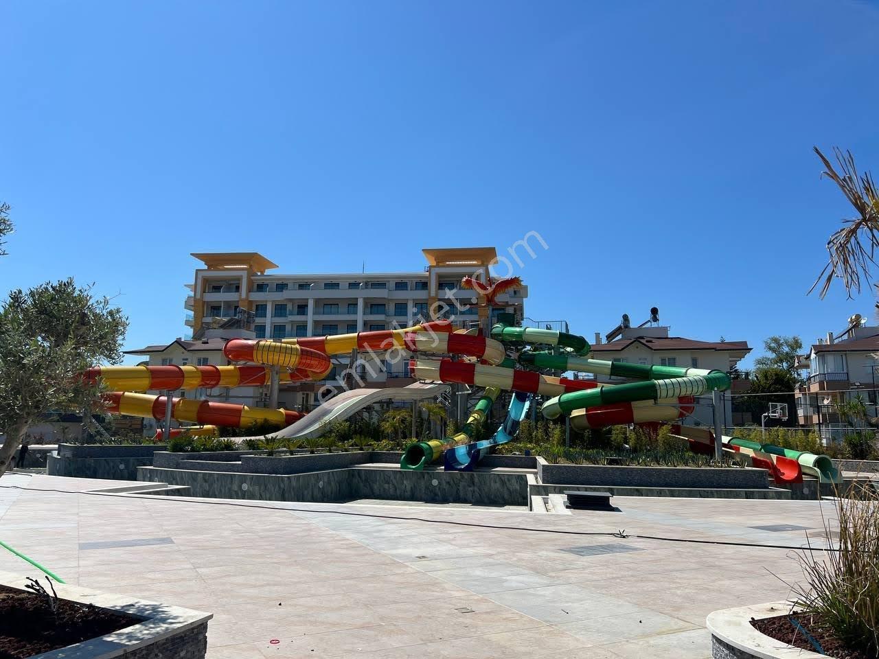 Tatil Konforunda Yaşam Full Aktiviteli Havuz Manzralı 2+1 Daire - Görsel 26