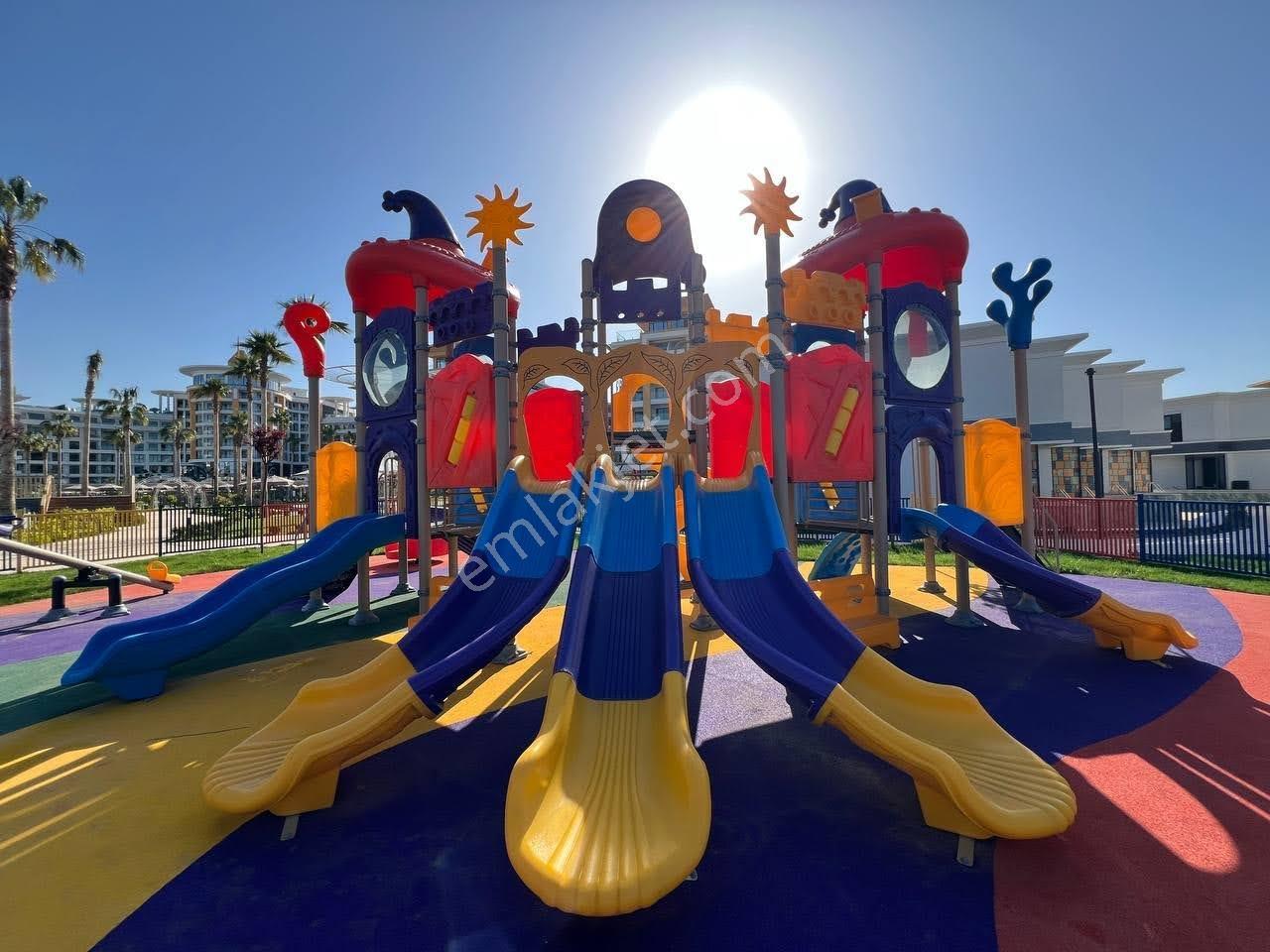 Tatil Konforunda Yaşam Full Aktiviteli Havuz Manzralı 2+1 Daire - Görsel 25