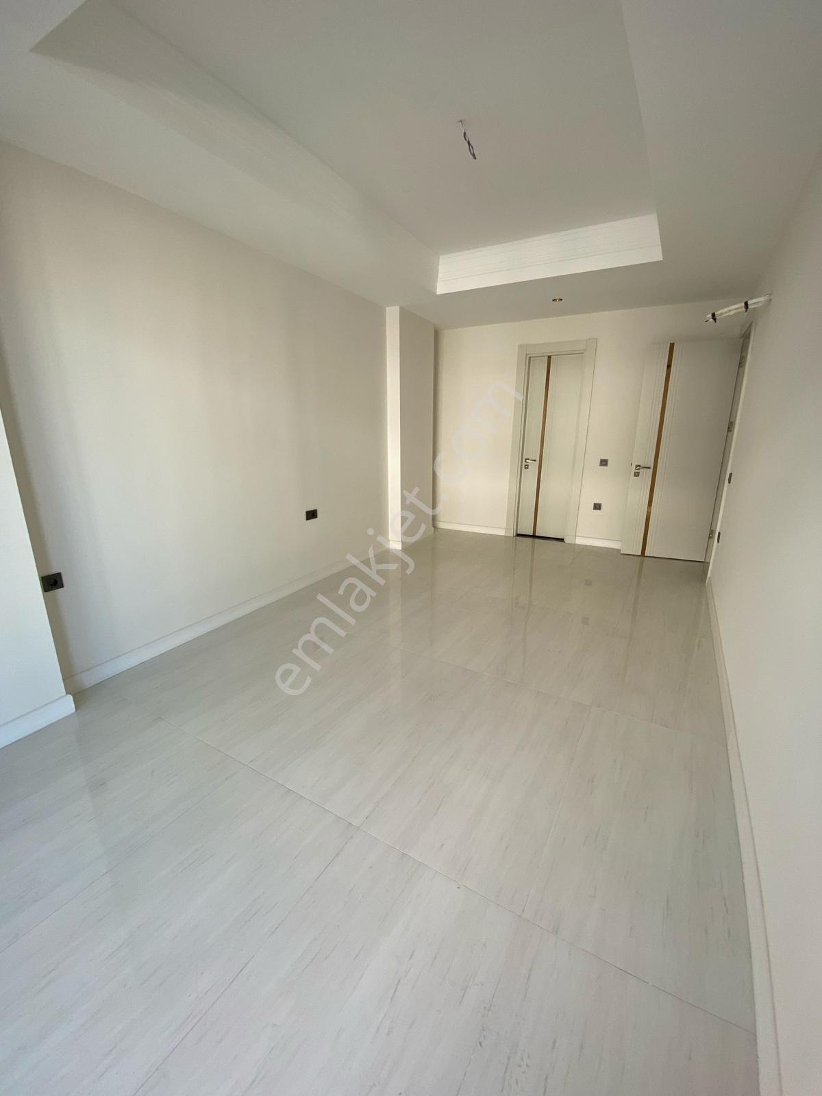 Tatil Konforunda Yaşam Full Aktiviteli Havuz Manzralı 2+1 Daire - Görsel 15