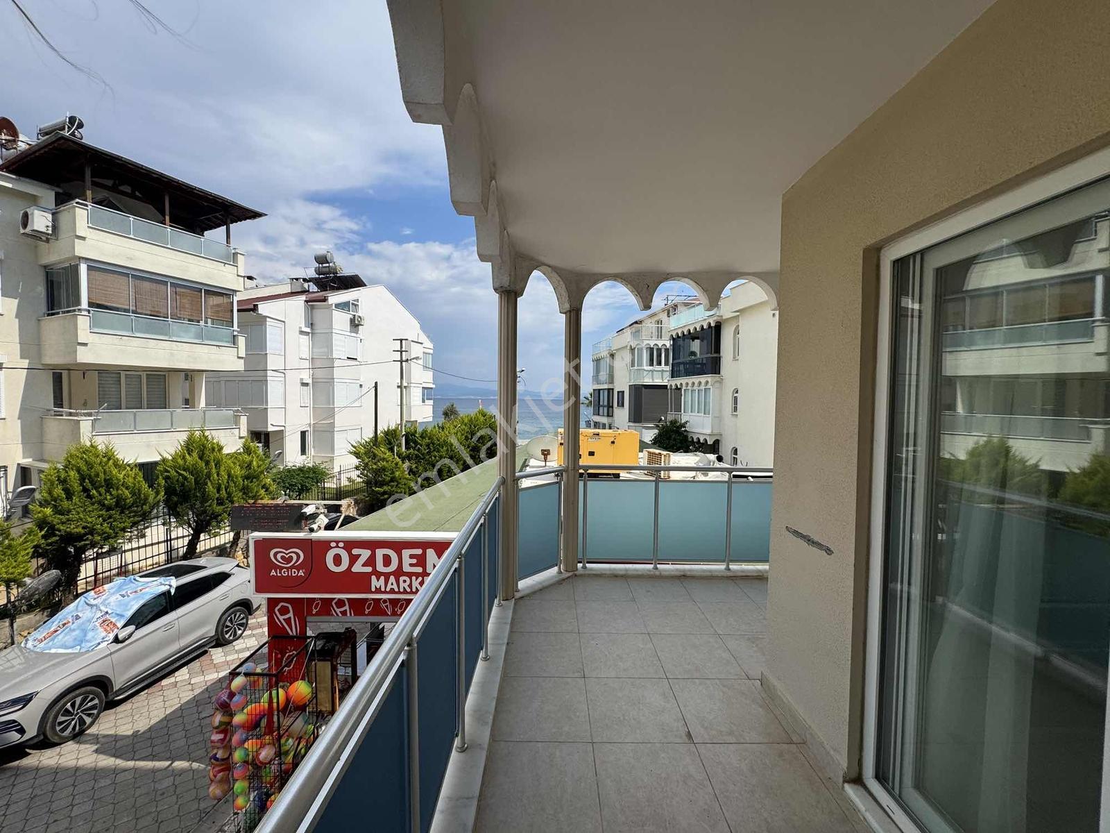 Güçlü Kardeşler Denize Sıfır Sitede 2+1 Deniz Manzaralı Daire - Görsel 35