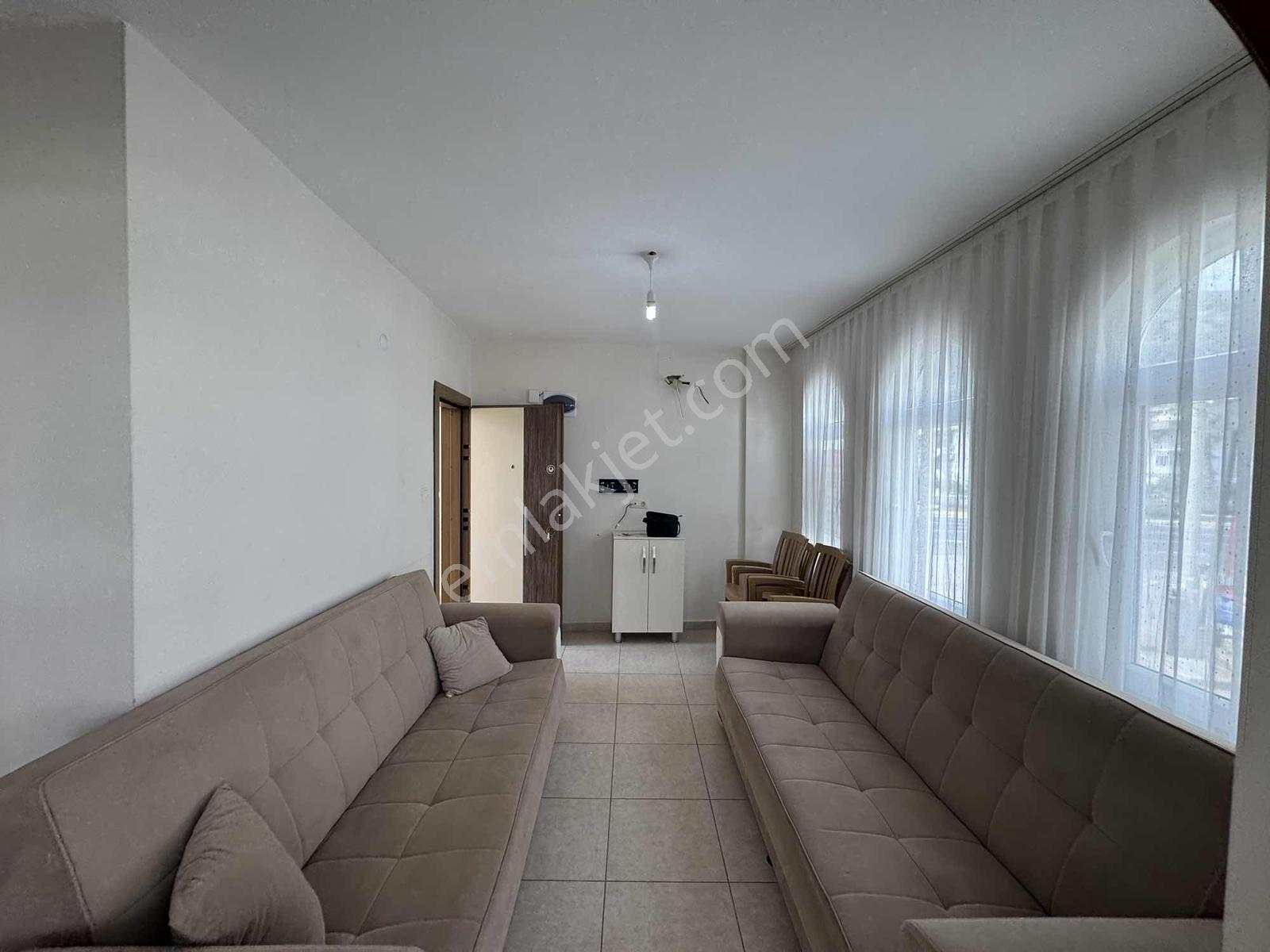 Güçlü Kardeşler Denize Sıfır Sitede 2+1 Deniz Manzaralı Daire - Görsel 15