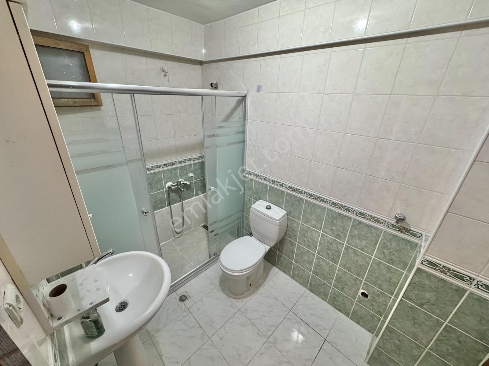 Bağlarbaşı'nda Satılık 3+1 Daire (10m2 Kilerli) - Görsel 28