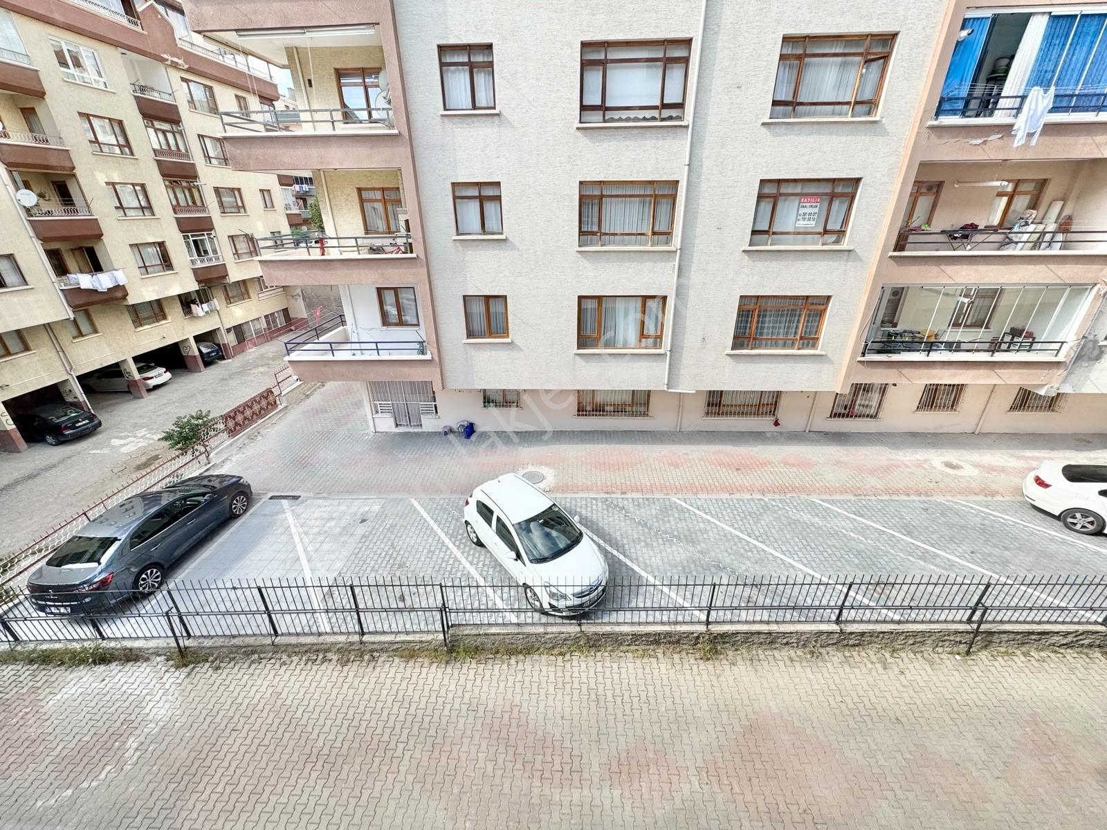 Bağlarbaşı'nda Satılık 3+1 Daire (10m2 Kilerli) - Görsel 21
