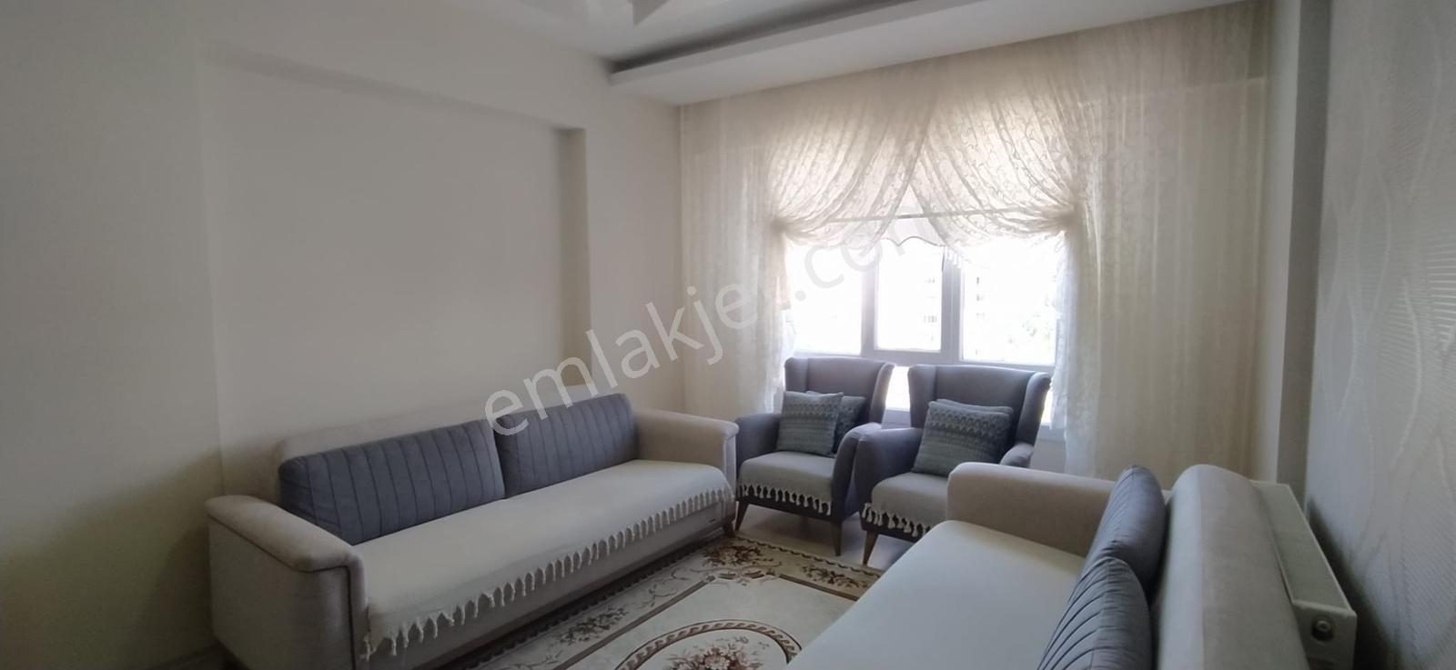 Altınoluk'ta Şehzade Konutlarında Manzaralı Temiz Daire - Görsel 14