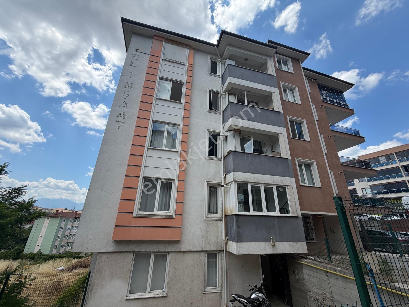Karabük 100.yıl Merkezinde Carrefuar Karşında Satılık 2+1 Daire - Görsel 2