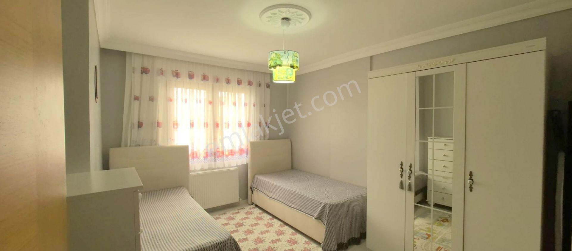 Mertcan'dan Çamçeşme Mah. İskanlı Ara Kat Balkonlu 3+1 Daire - Görsel 12