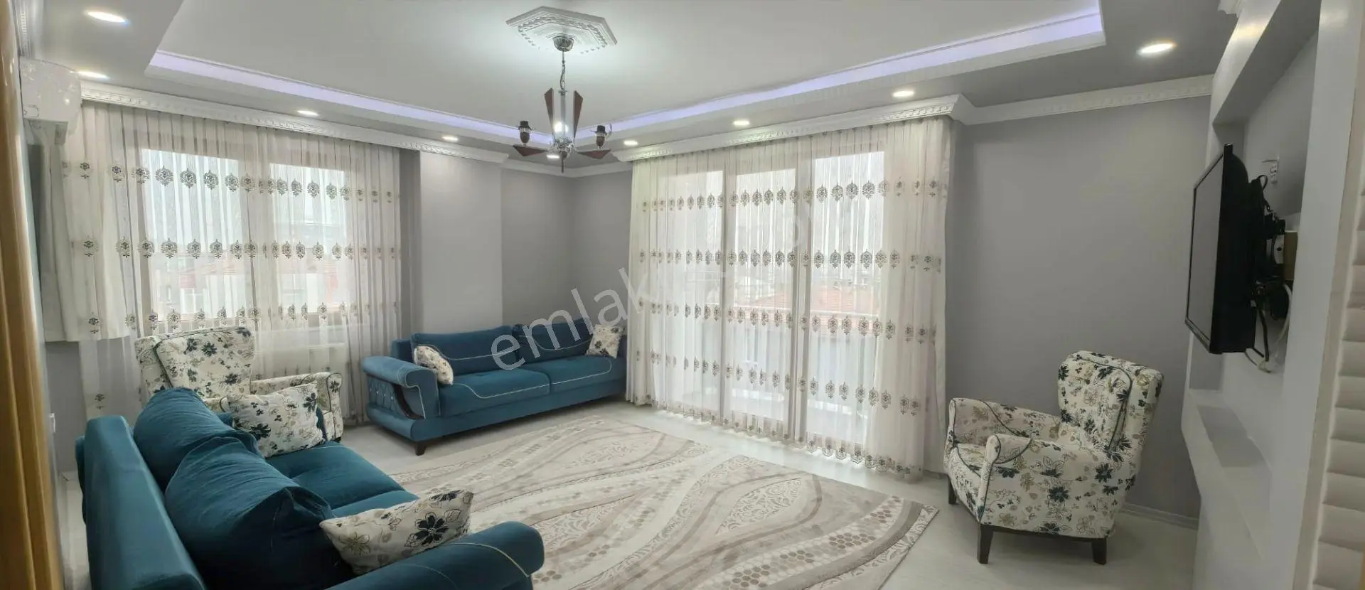 Mertcan'dan Çamçeşme Mah. İskanlı Ara Kat Balkonlu 3+1 Daire