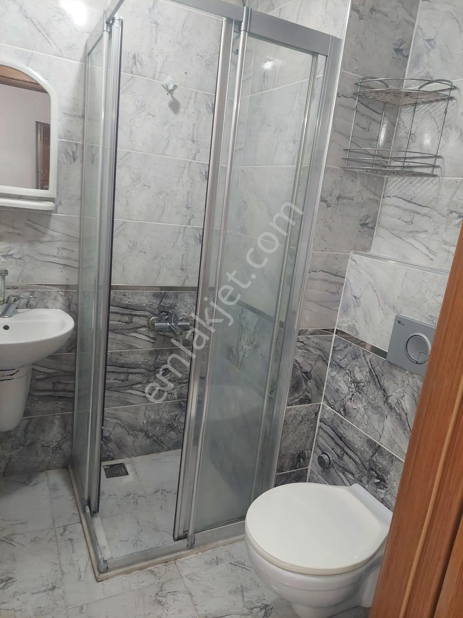 Reşatbey'de Satılık 40m2 Doğu Cepheli 4katlı Binanın 2.katı Balkonlu 1+1 Daire 2700.000tl Pazarlık. - Görsel 8