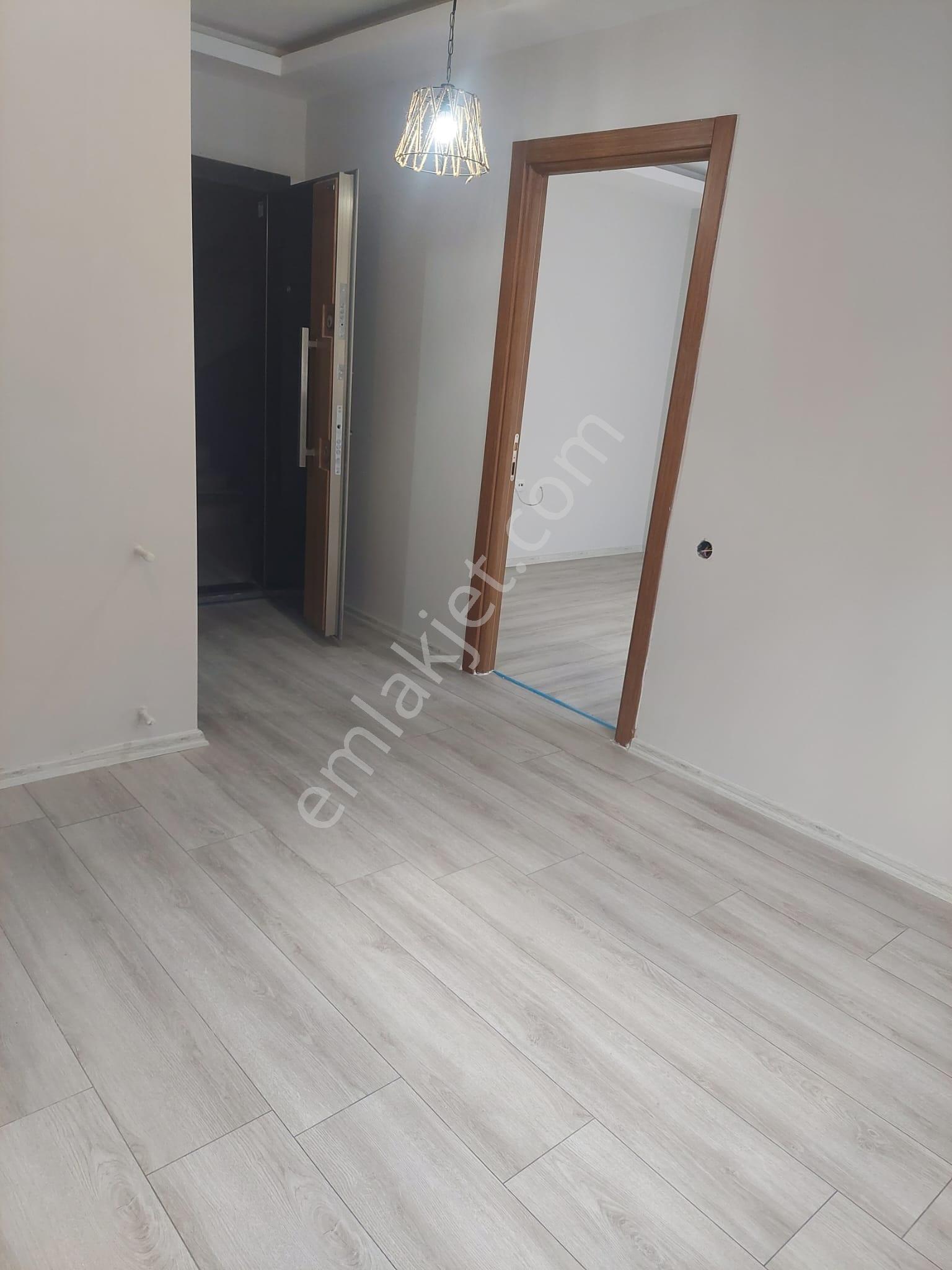 Reşatbey'de Satılık 40m2 Doğu Cepheli 4katlı Binanın 2.katı Balkonlu 1+1 Daire 2700.000tl Pazarlık. - Görsel 7