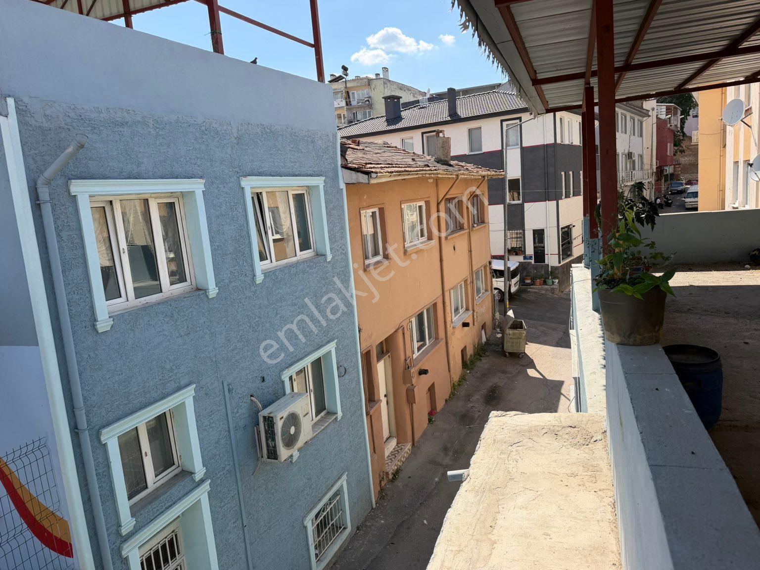 Gökdere Metro’ya 10 Dakika | 2 Katlı Teraslı Müstakil Bina - Görsel 16