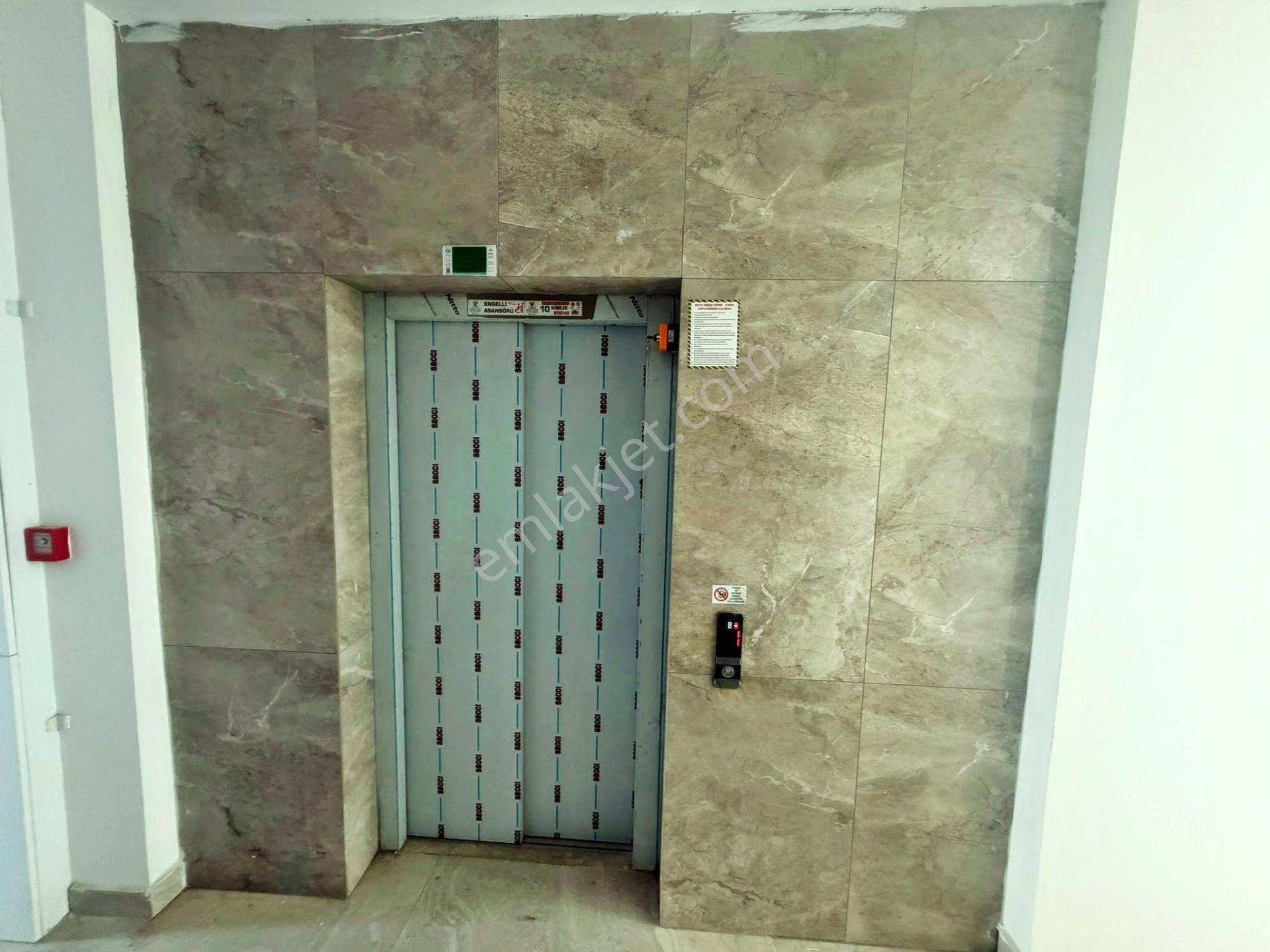 Aktif'ten Zeytinli'de Satılık Bahçeli Harika Tasarımlı 4+1 Ters Dublex - Görsel 22