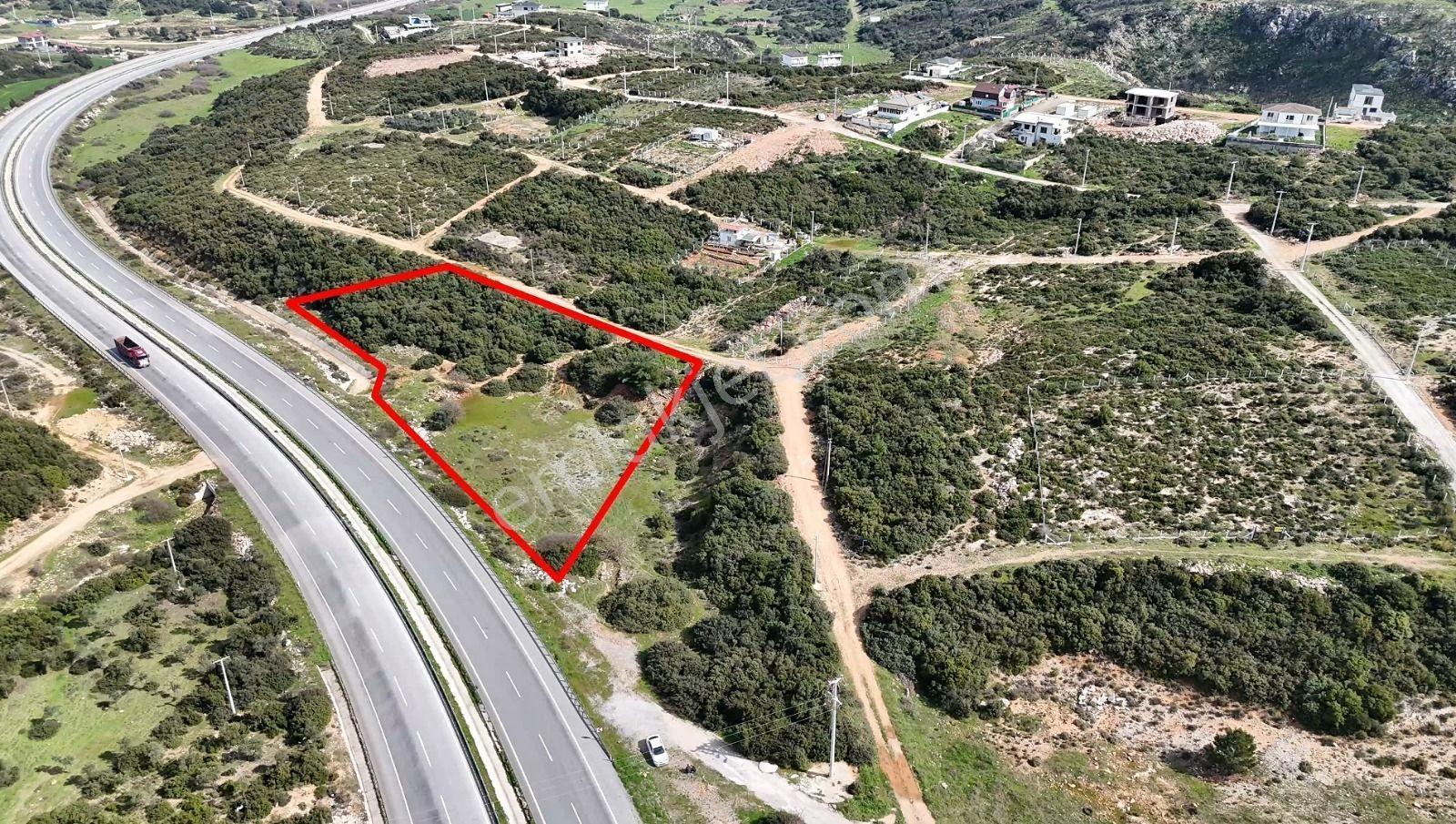 Bodrum Yolunda Akaryakıt İstasyonu Arsası