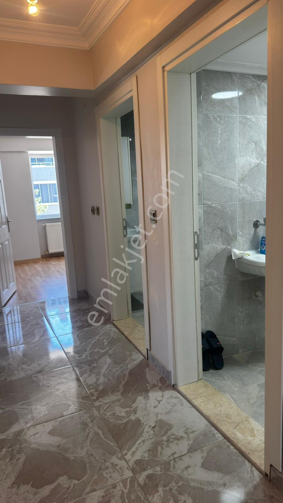Remax Advantage Geçit'te Bahçeli Sitede Geniş Balkonlu 3+1 Daire - Görsel 22