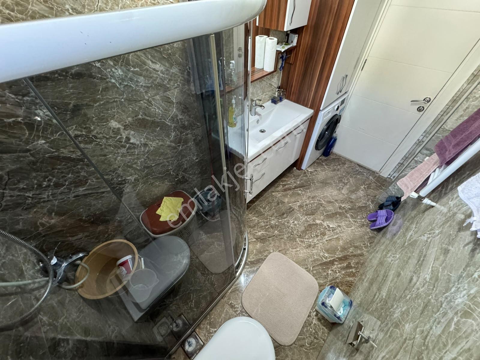 Sadece Kumsaldan Denize 100 Mt Ara Kat Doğalgazlı_3+1_köşe Daire - Görsel 4