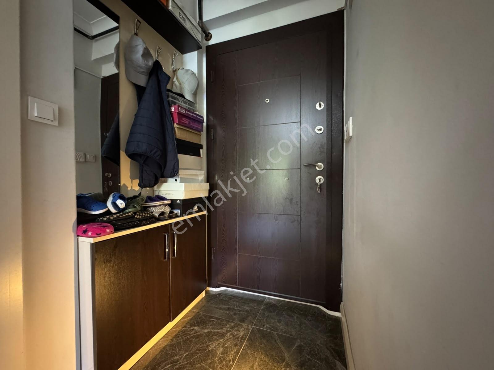 Sadece Kumsaldan Denize 100 Mt Ara Kat Doğalgazlı_3+1_köşe Daire - Görsel 34