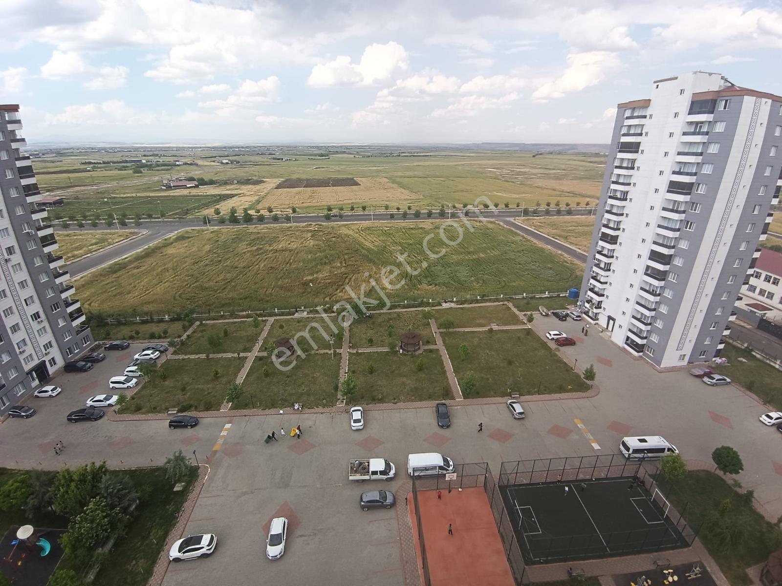 Rota Dan Üçkuyularda 2+1 Satılık Lüks Daire - Görsel 13