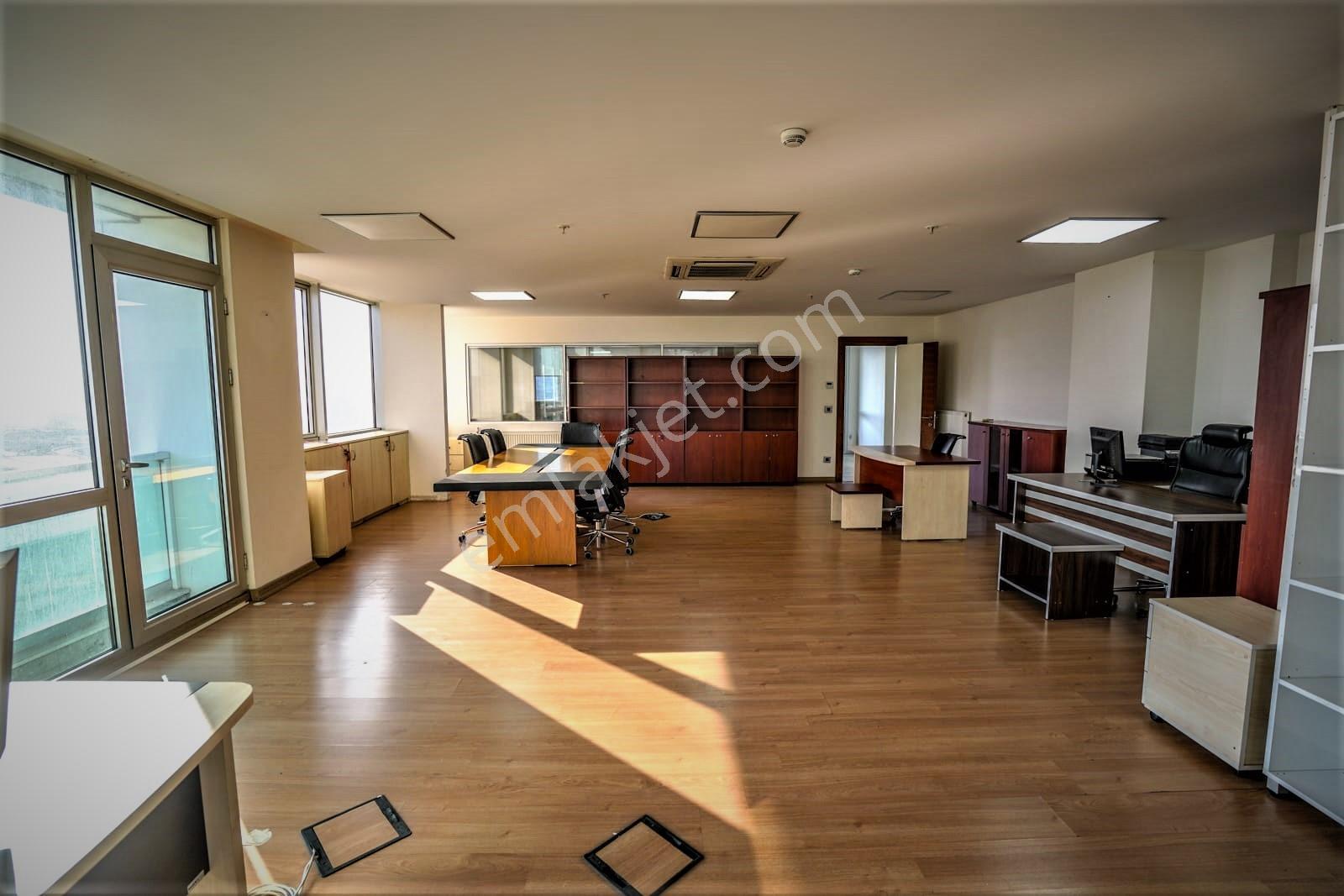 Kiralık Bahçeşehir İşmekan Tam Kat Remax Murat Altaylar - Görsel 13