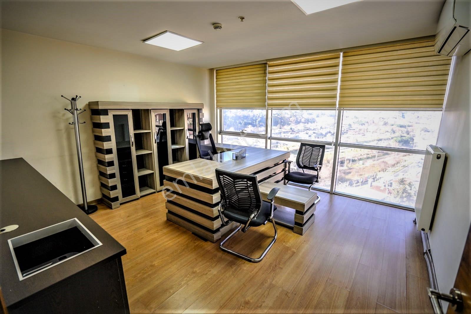 Kiralık Bahçeşehir İşmekan Tam Kat Remax Murat Altaylar - Görsel 18