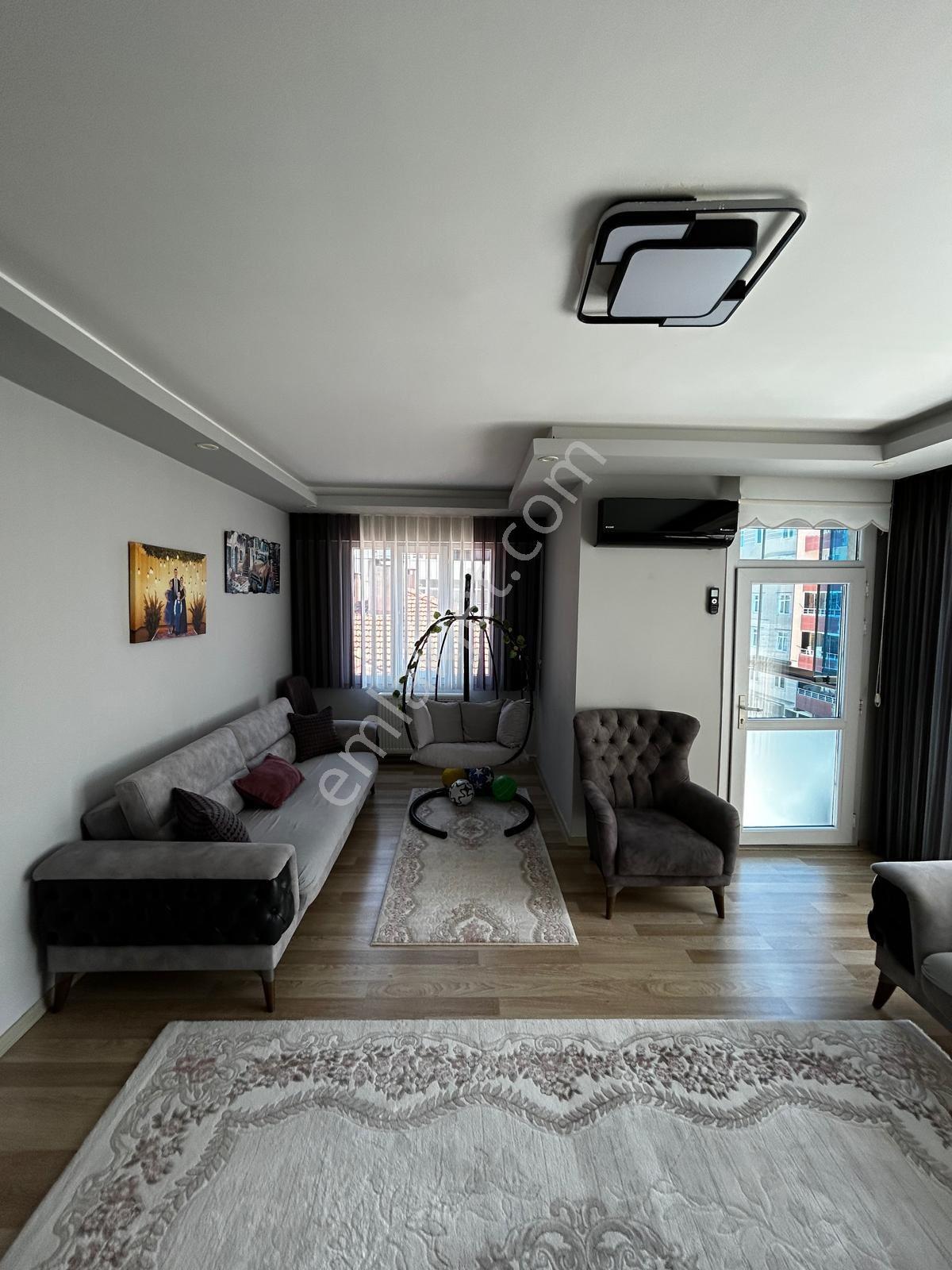 Bahçeli Cami Karşısı Merkezi Konumda 2+1 Satılık Daire - Görsel 3